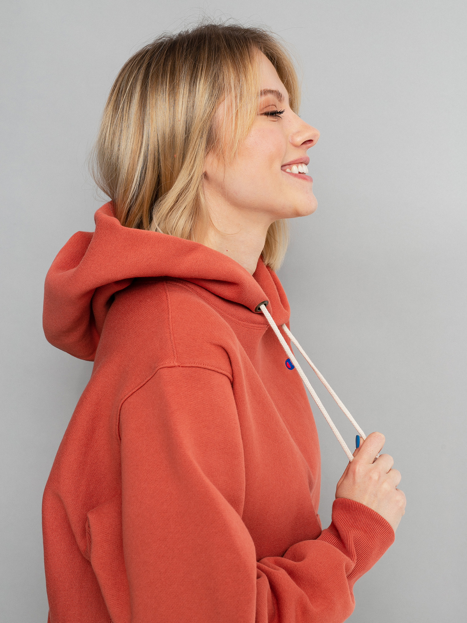 Bluza z kapturem Champion Sweatshirt HD 113350 Wmn (erd)