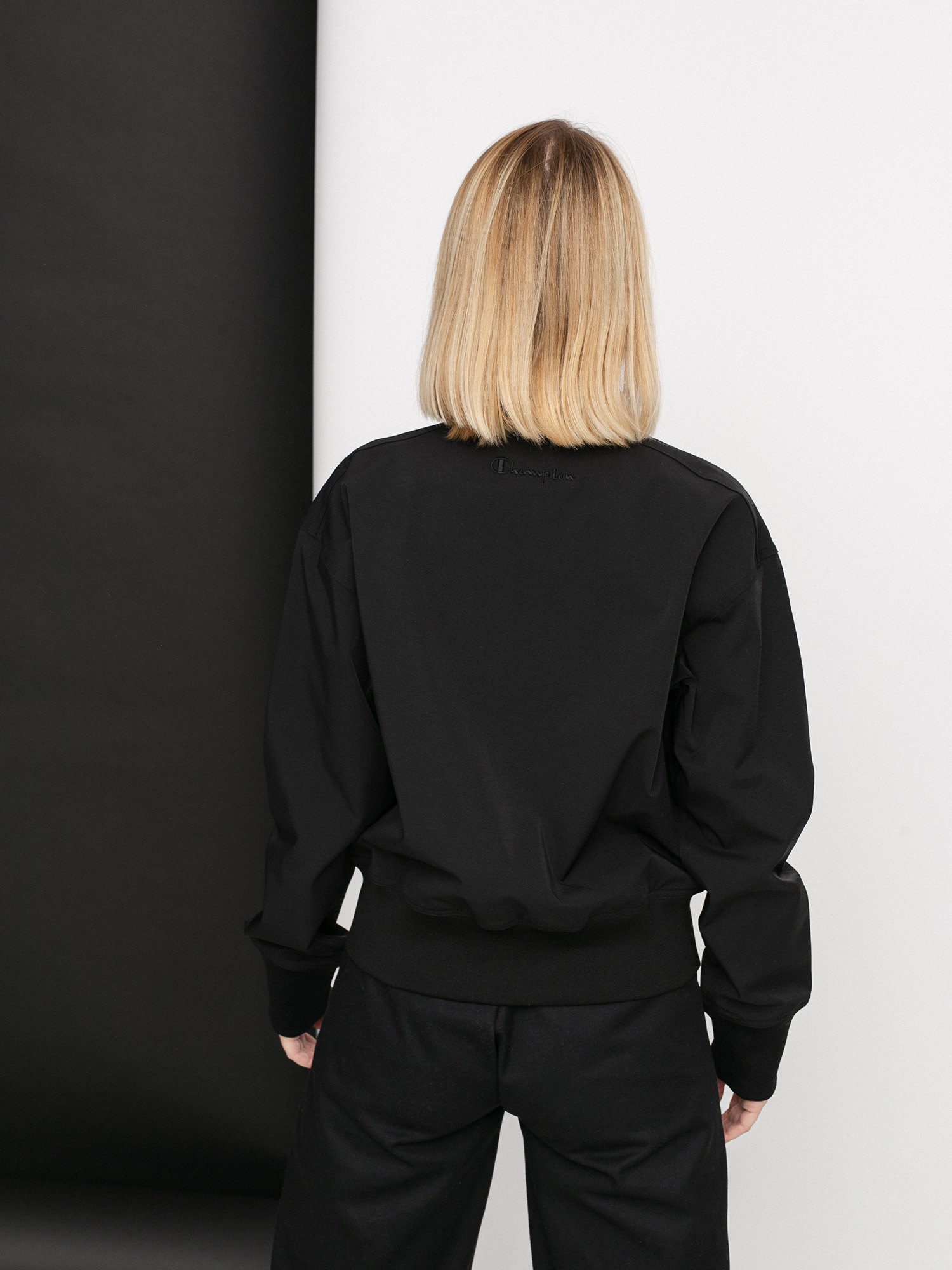 Kurtka Champion Jacket 113569 Wmn (nbk)