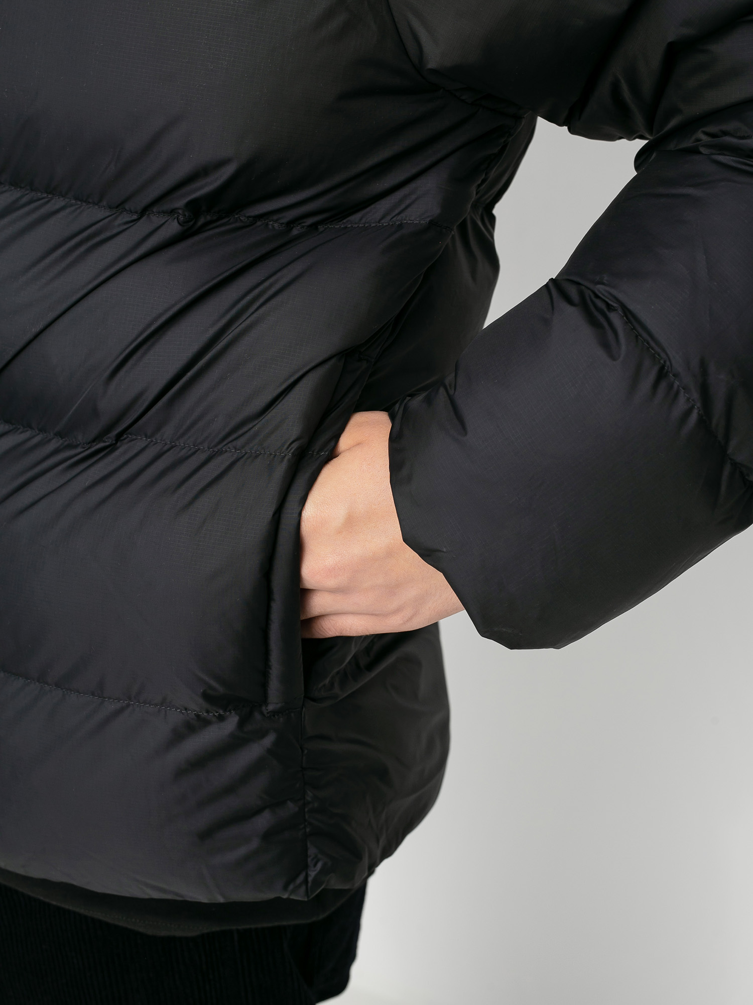 Kurtka Helly Hansen Active Puffy (black)