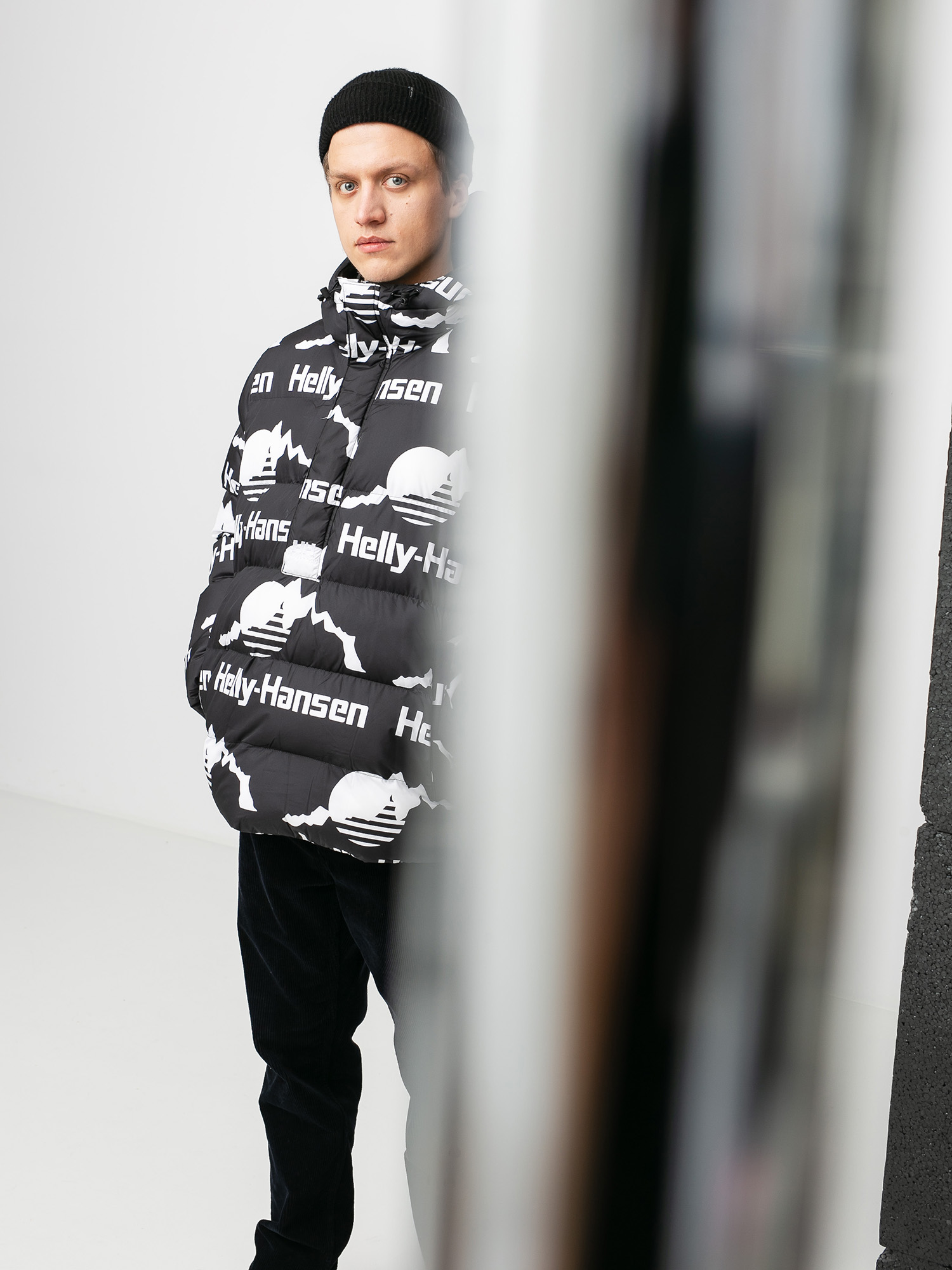Kurtka Helly Hansen Puffy Anorak (black)
