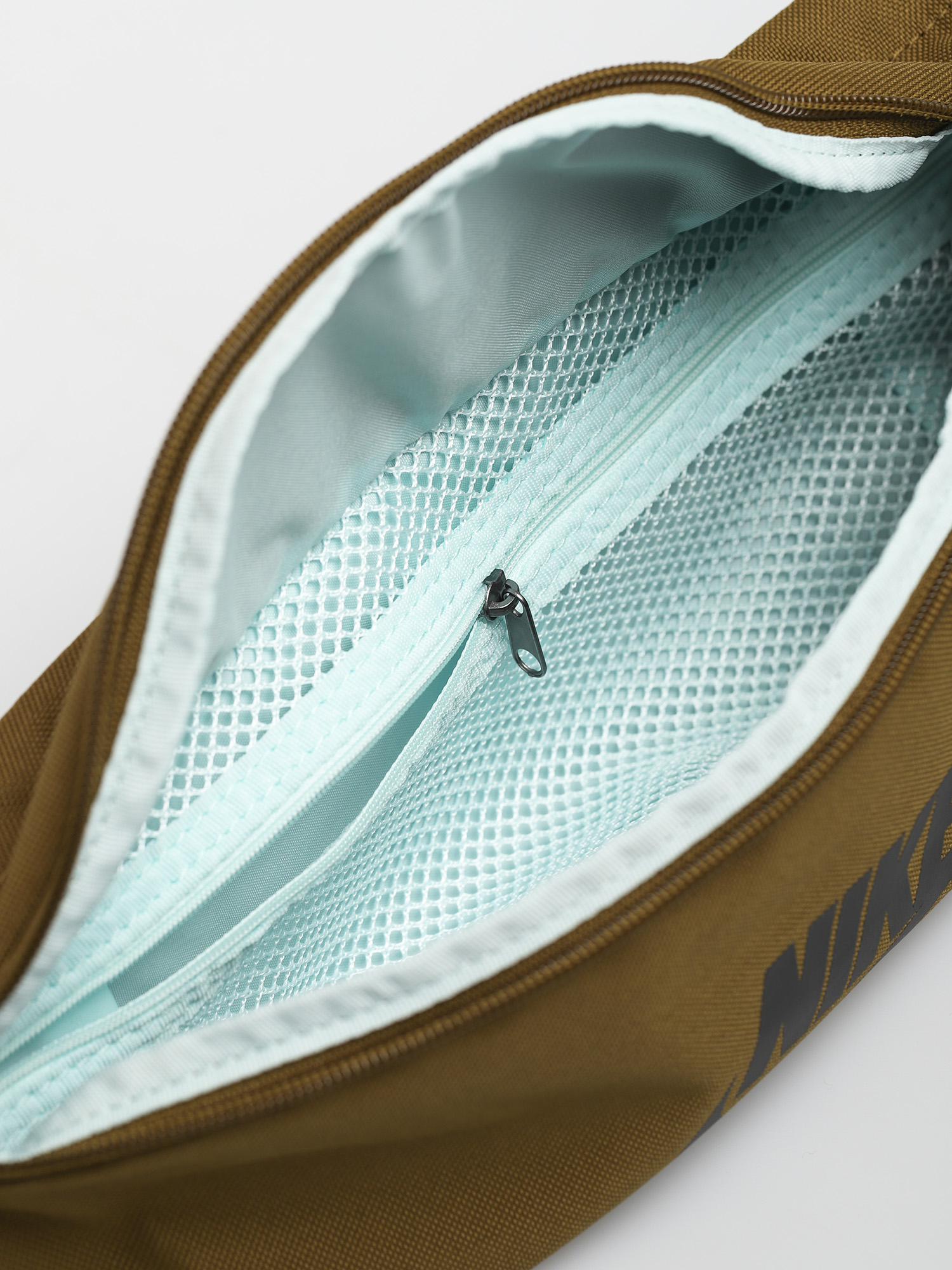 olive flak nike sport loop