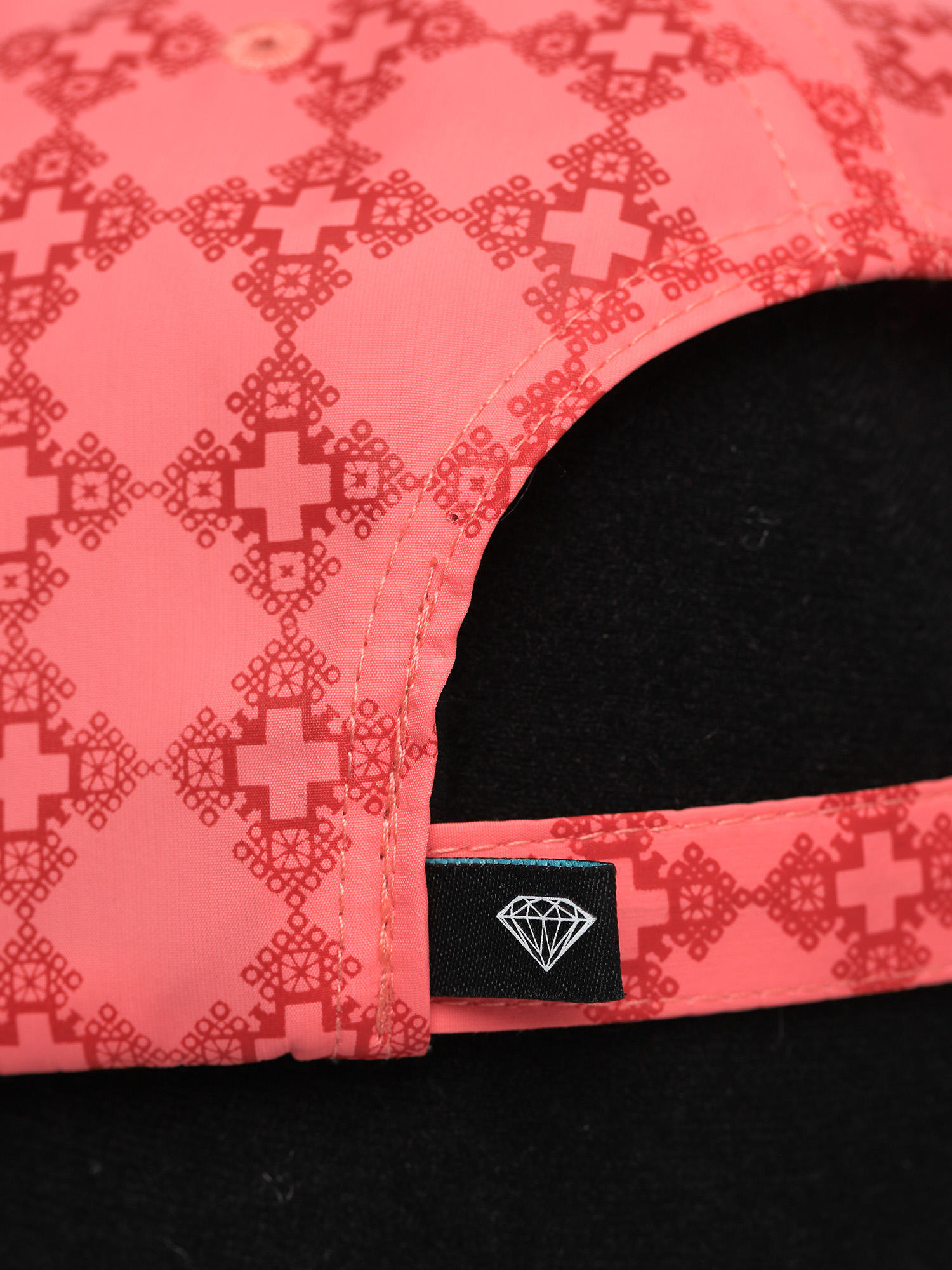 Czapka z daszkiem Diamond Supply Co. Brilliant Checkered Cross Unstructured 6 Panel ZD (coral)
