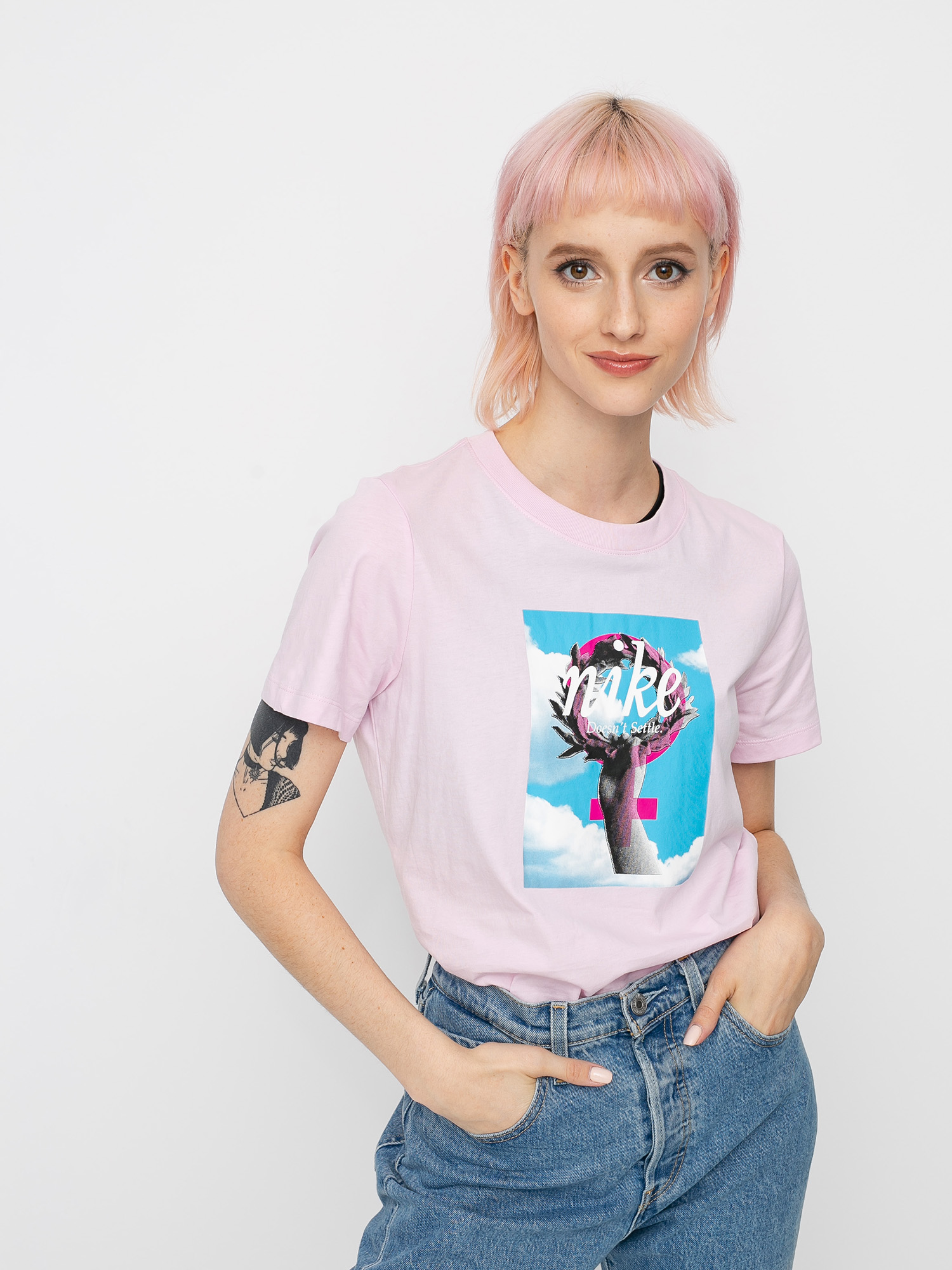 T-shirt Nike Sportswear Wmn (pink foam)
