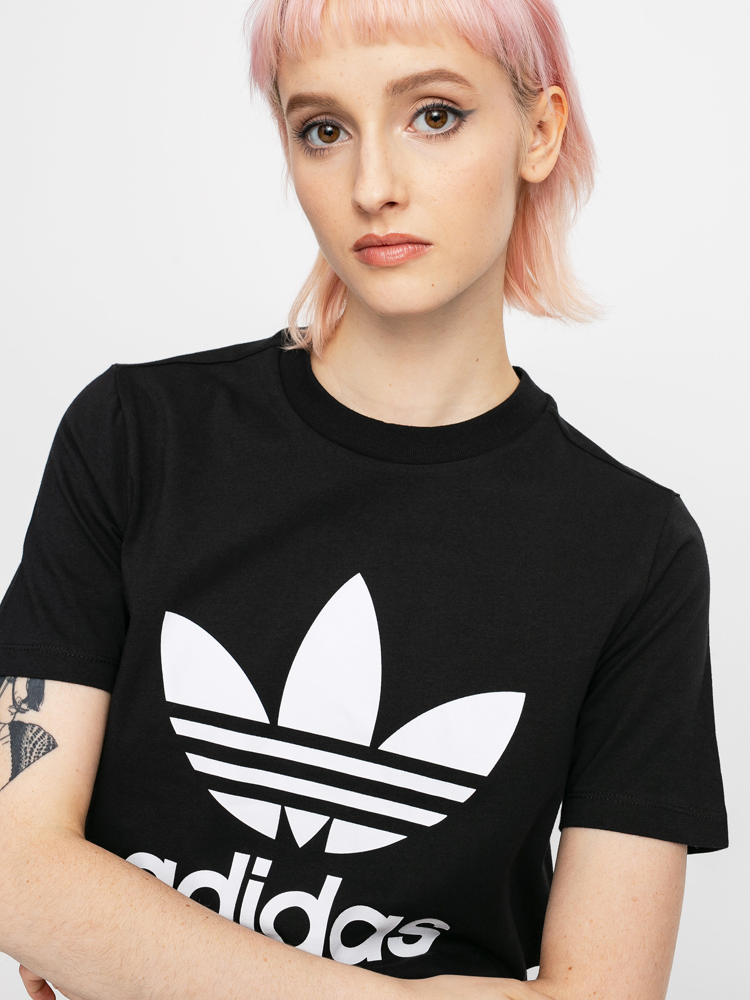 T-shirt adidas Originals Trefoil Wmn (black/white)