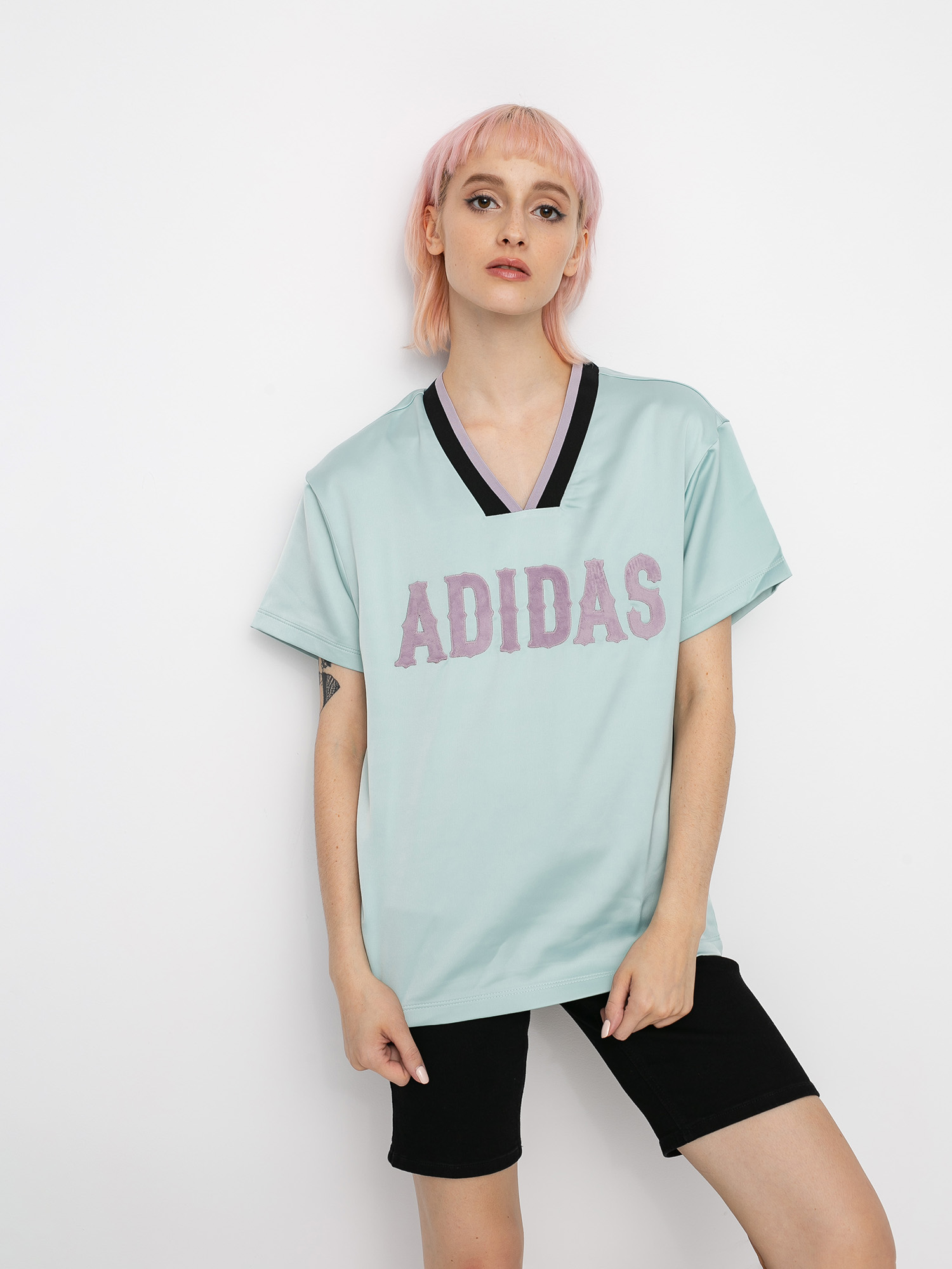 T-shirt adidas Originals Boyfriend Wmn (vapgrn)
