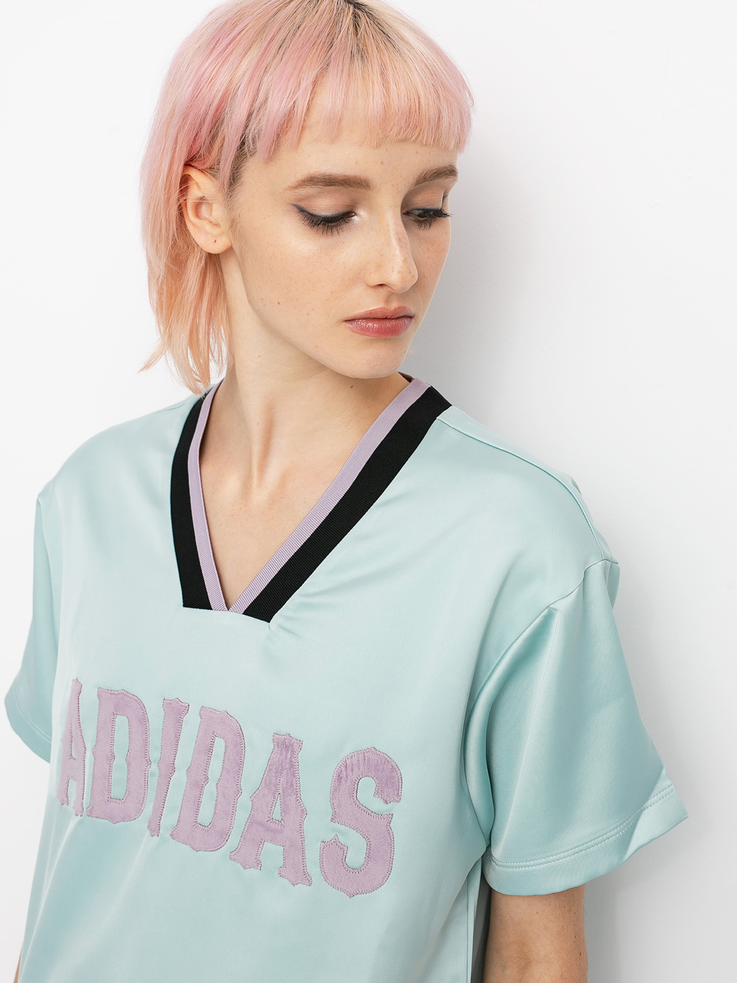 T-shirt adidas Originals Boyfriend Wmn (vapgrn)