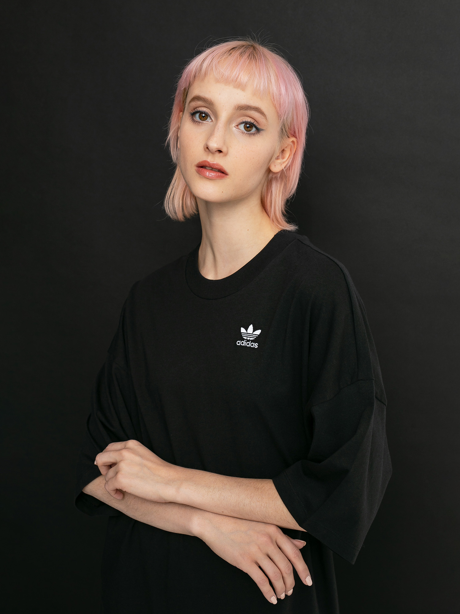 T-shirt adidas Originals Tee Wmn (black)