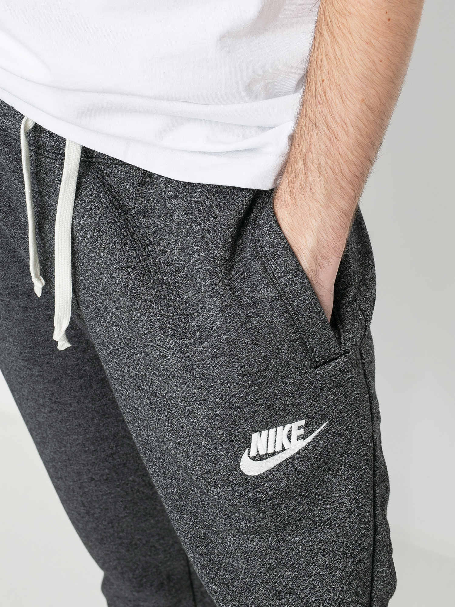 Spodnie Nike Sportswear Heritage (black/htr/sail)