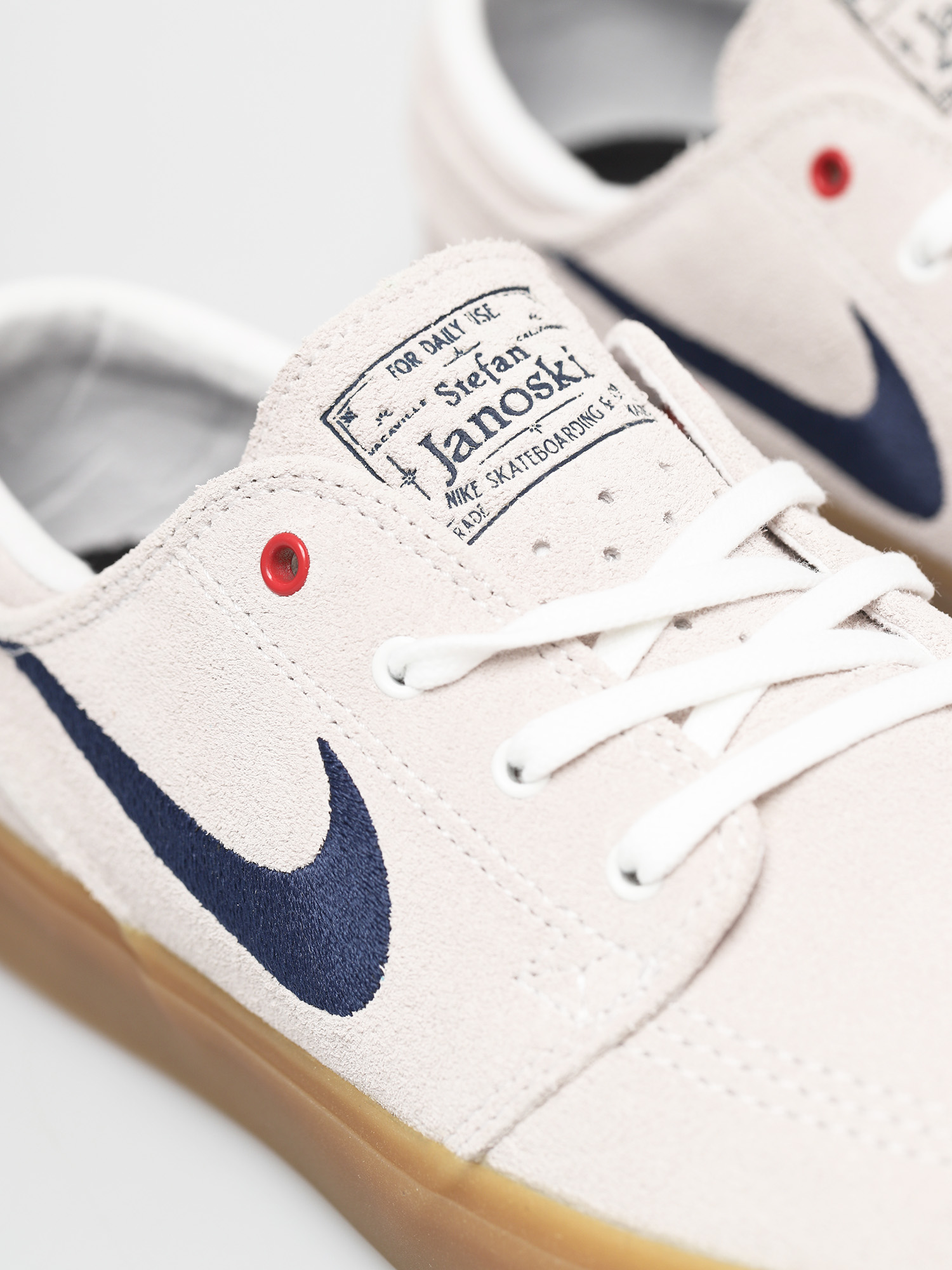 Buty Nike SB Zoom Janoski Rm (summit white/midnight navy white)