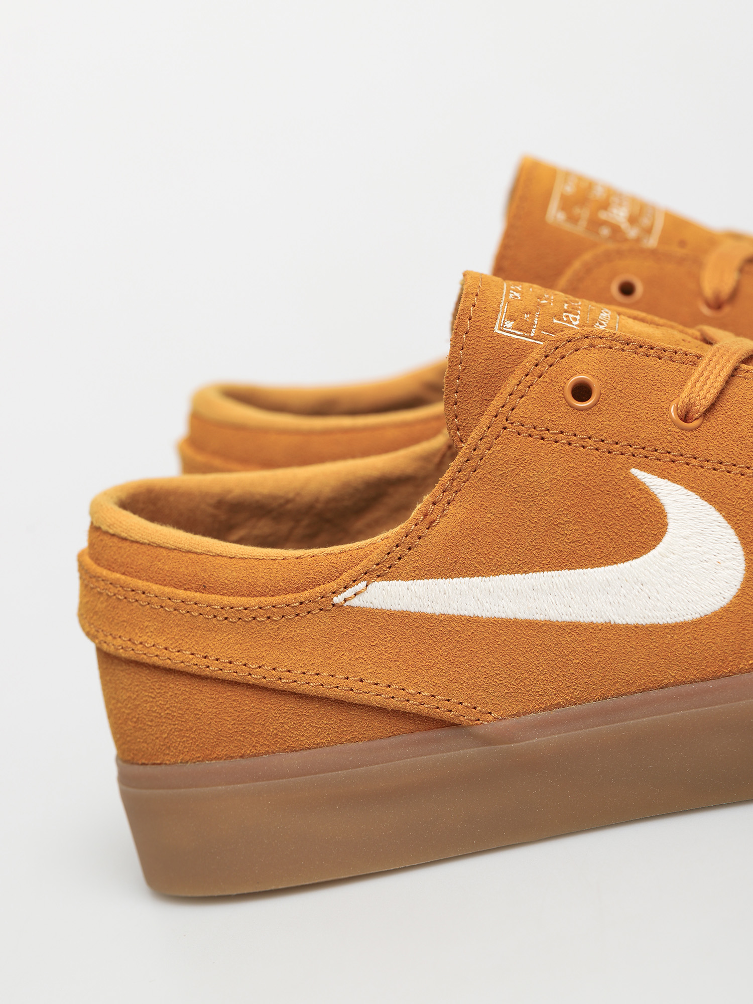 Buty Nike SB Zoom Janoski Rm (chutney/sail chutney gum light brown)