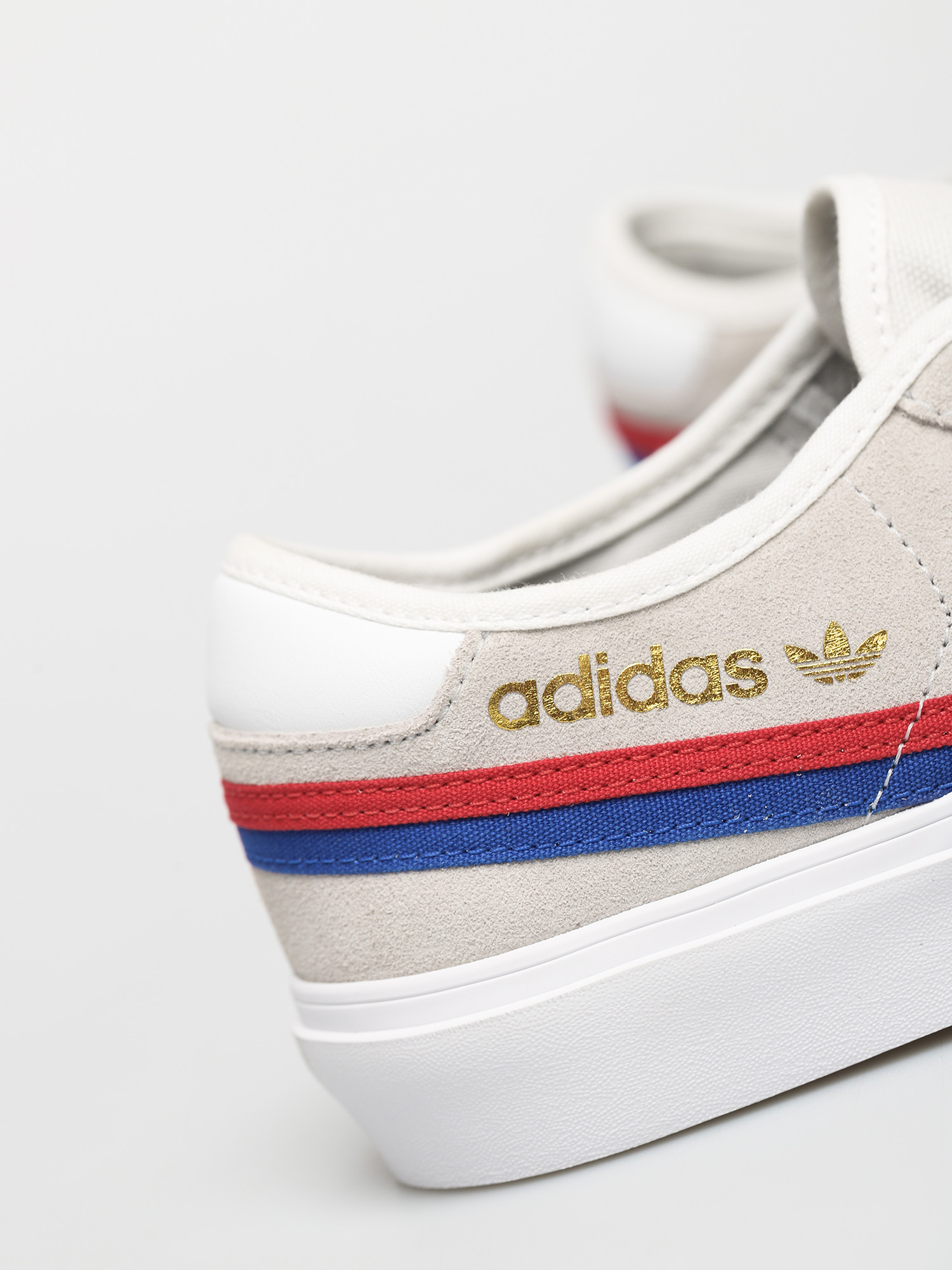 Buty adidas Delpala Premiere (crywht/ftwwht/royblu)