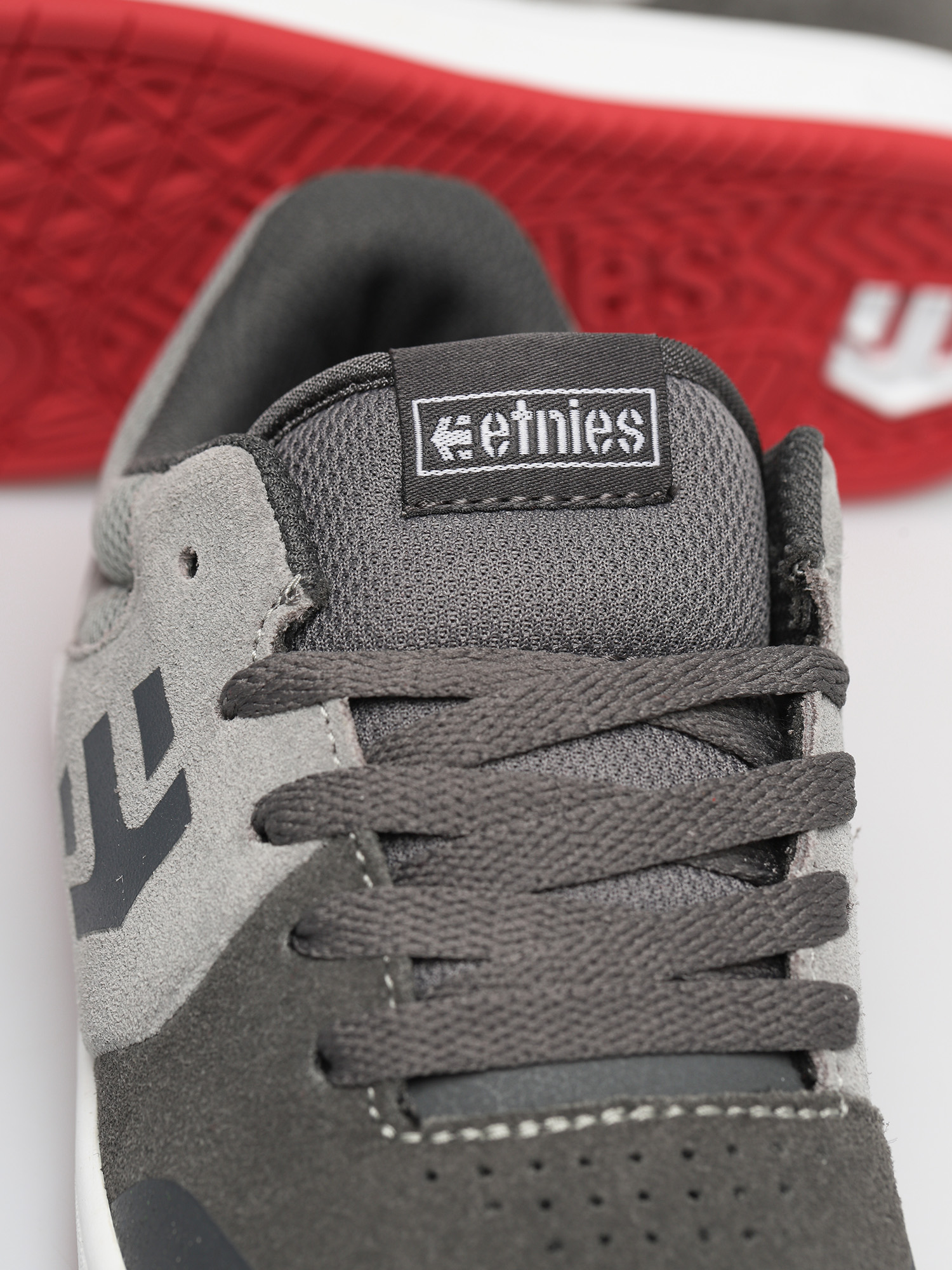 Buty Etnies Kids Marana JR (grey/light grey/red)