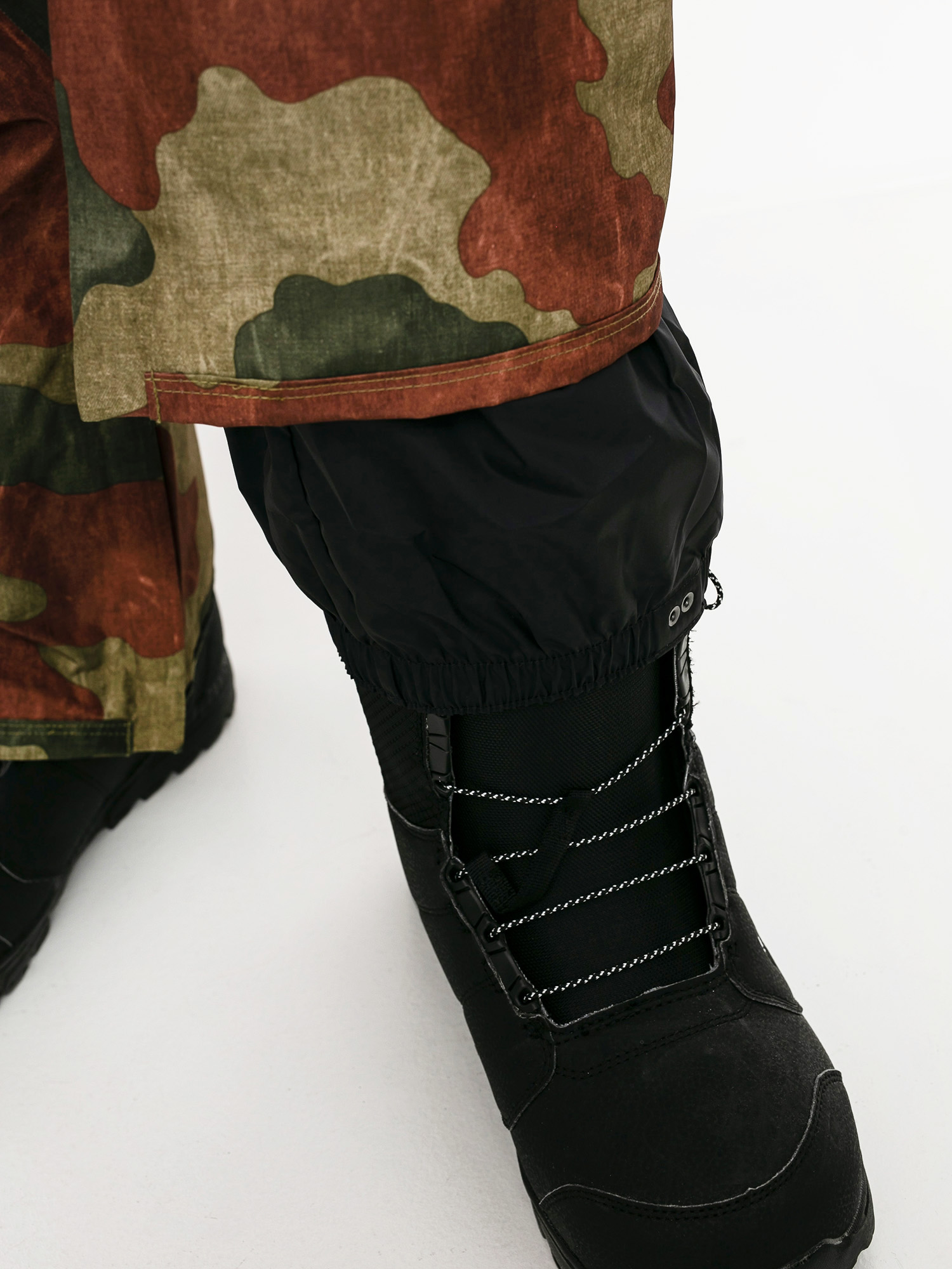Męskie Spodnie snowboardowe Burton Ak Gore Tex Cyclic Bib (martini olive telo camo)