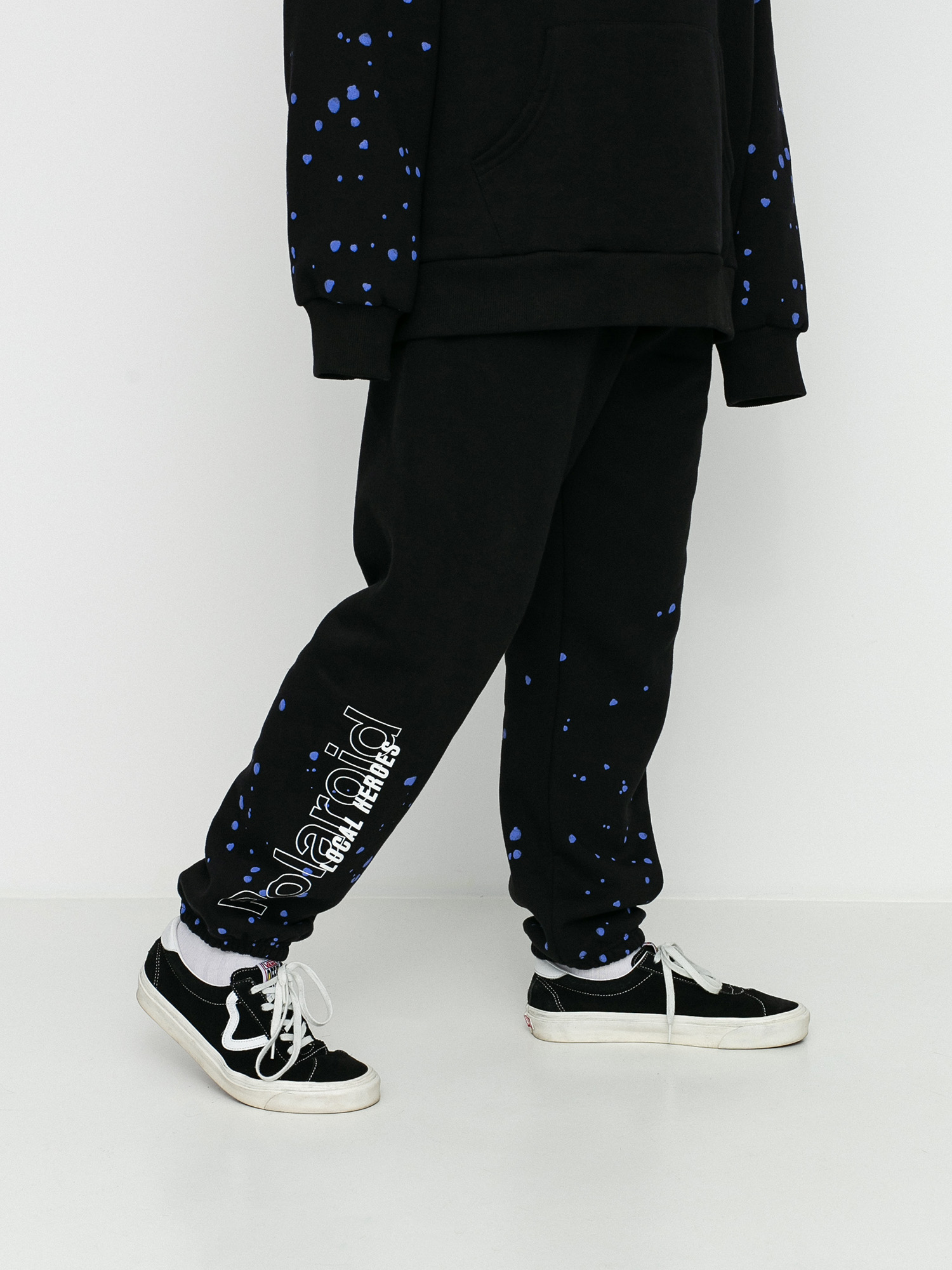 Spodnie Local Heroes X Polaroid Spray (black)