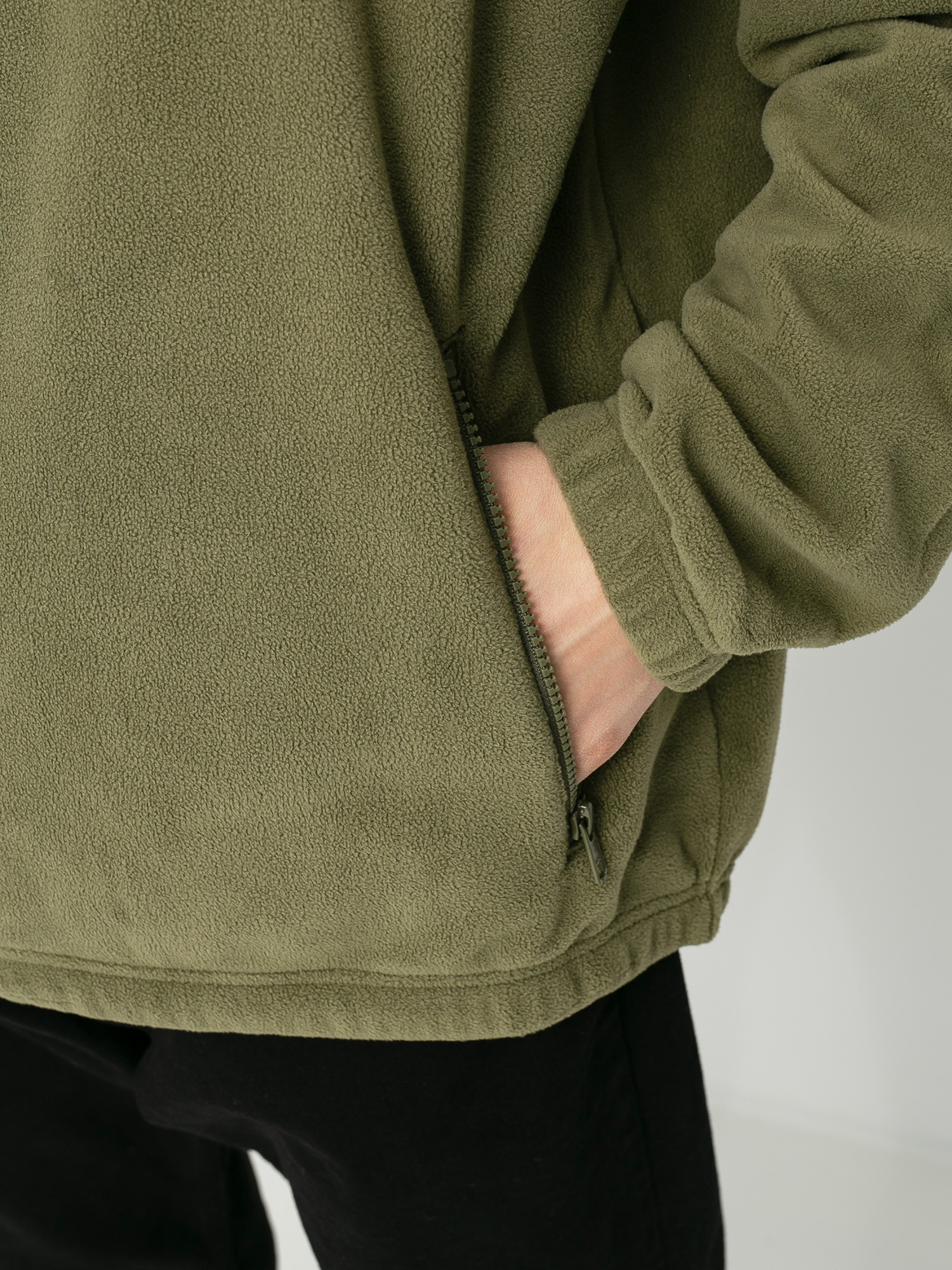Kurtka Nike SB Novelty Anorak (medium olive/medium olive/electro orange)
