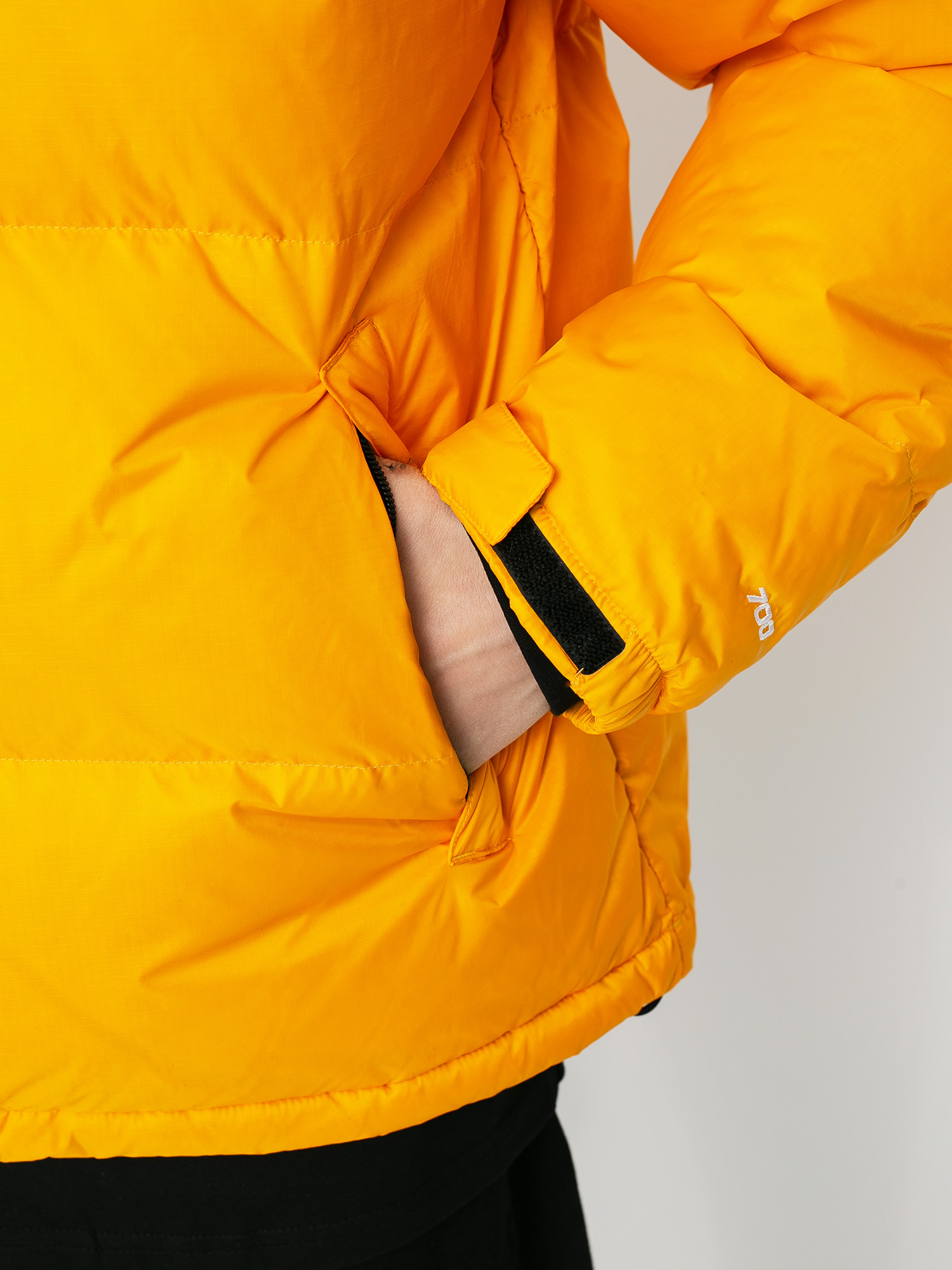 Kurtka The North Face 1996 Retro Nuptse (summit gold)