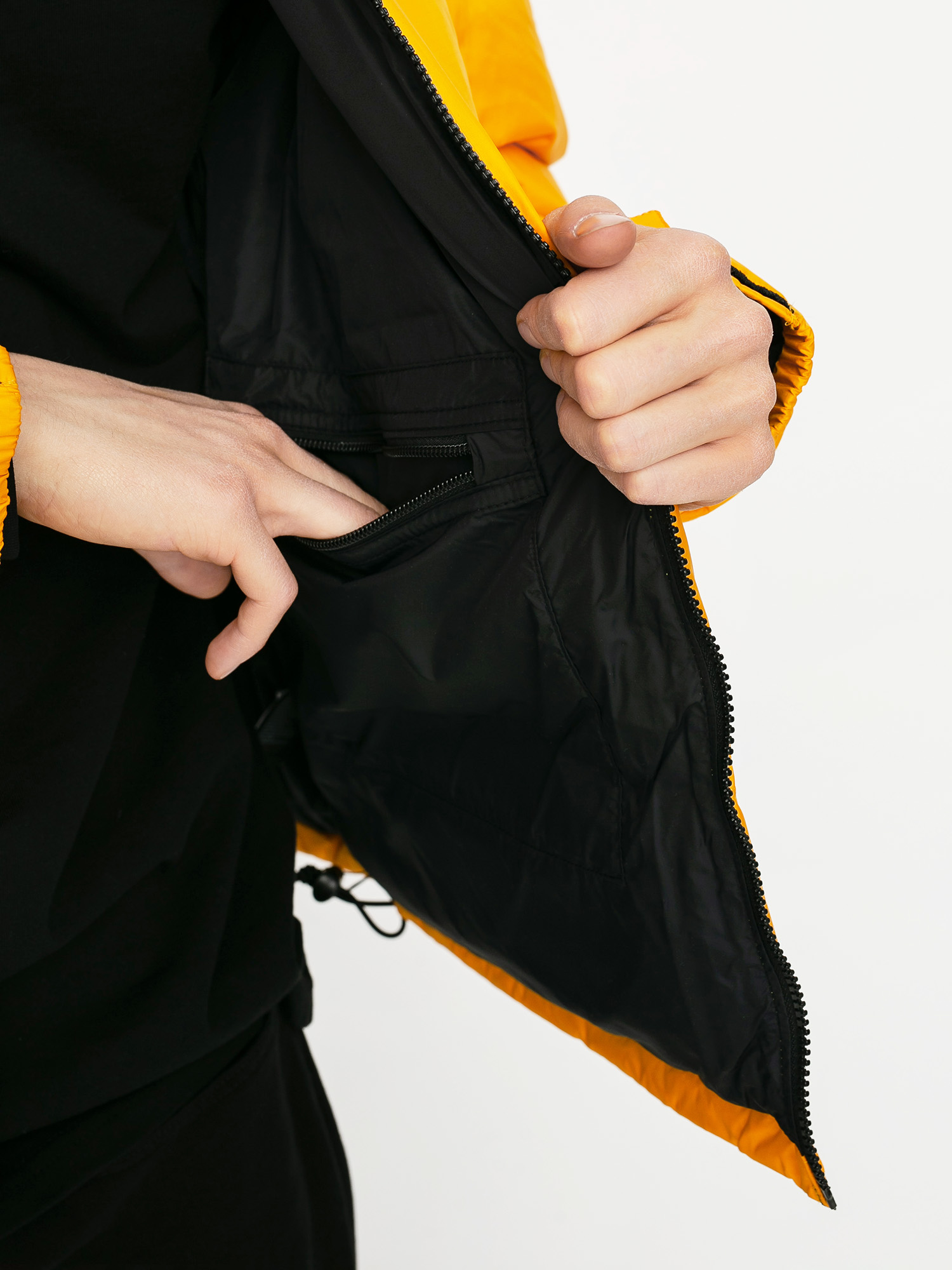 Kurtka The North Face 1996 Retro Nuptse (summit gold)