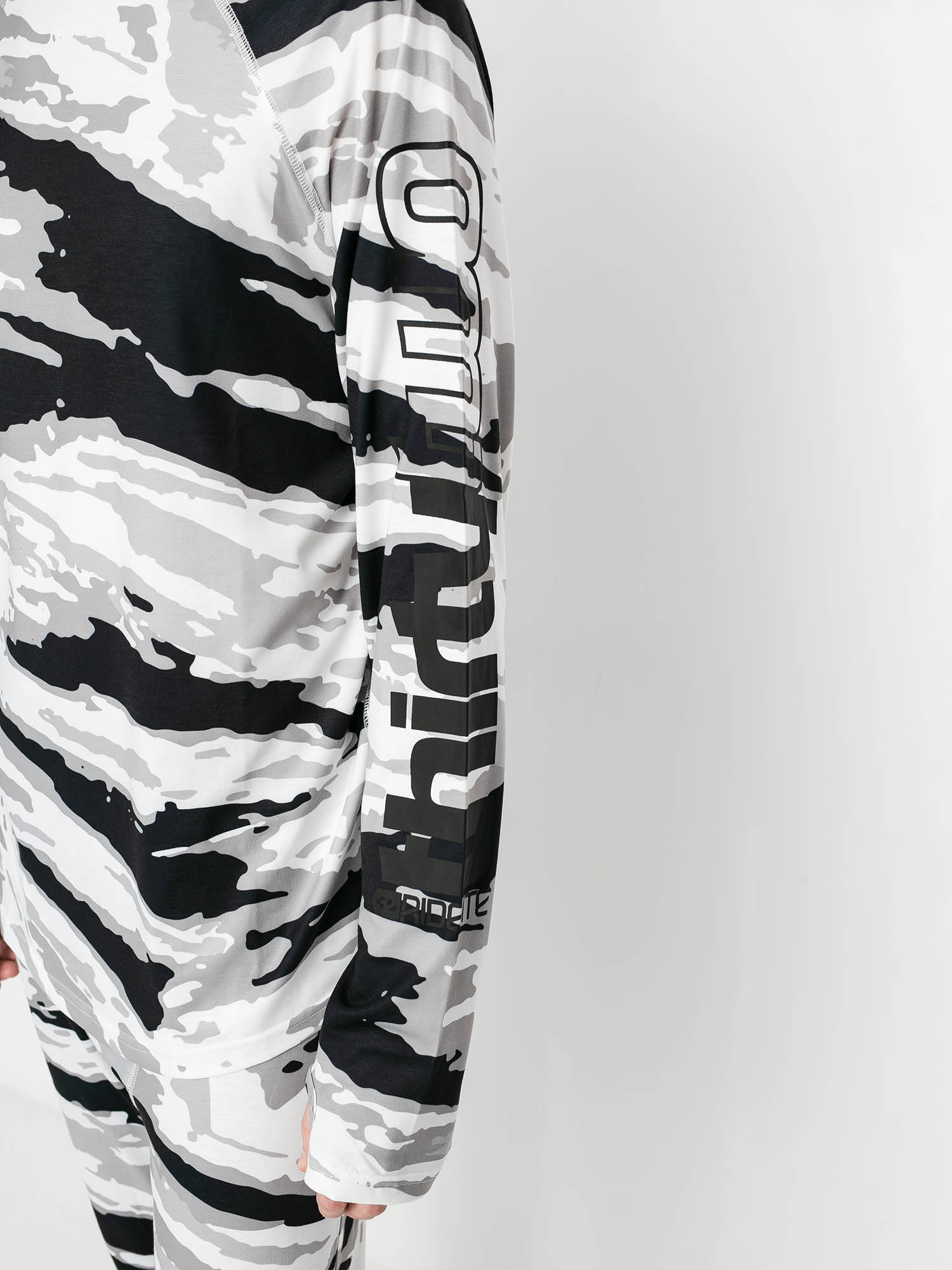 Męski Longsleeve aktywny ThirtyTwo Ridelite Shirt Ls (white/camo)