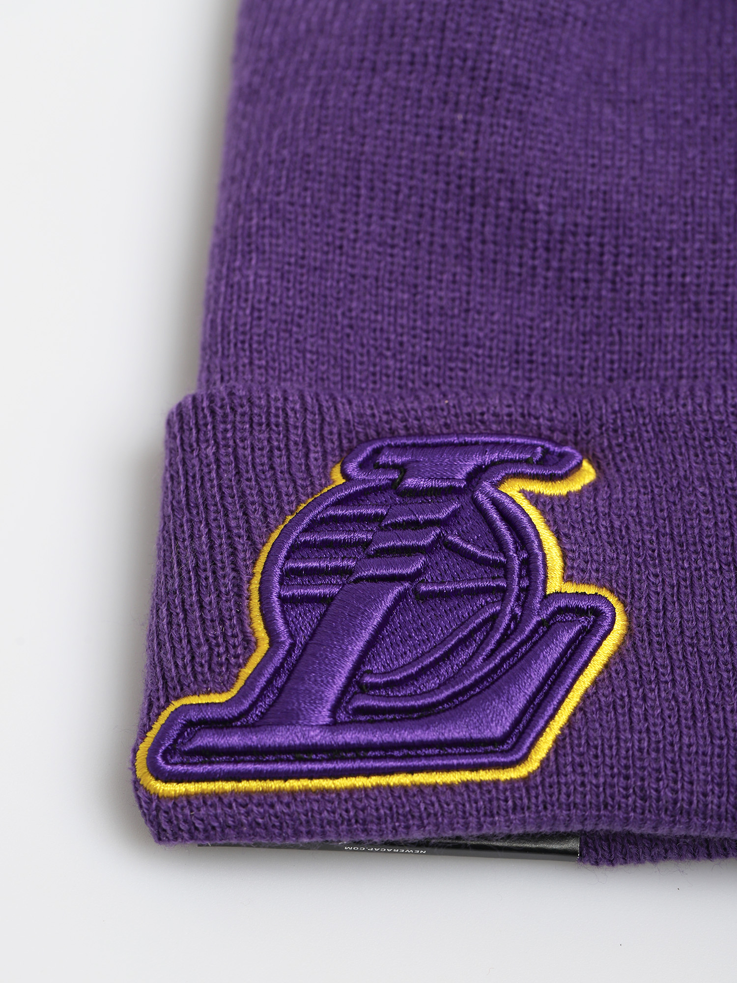 Czapka zimowa New Era Team Colour Out Line Los Angeles Lakers Cuff Knit (purple)