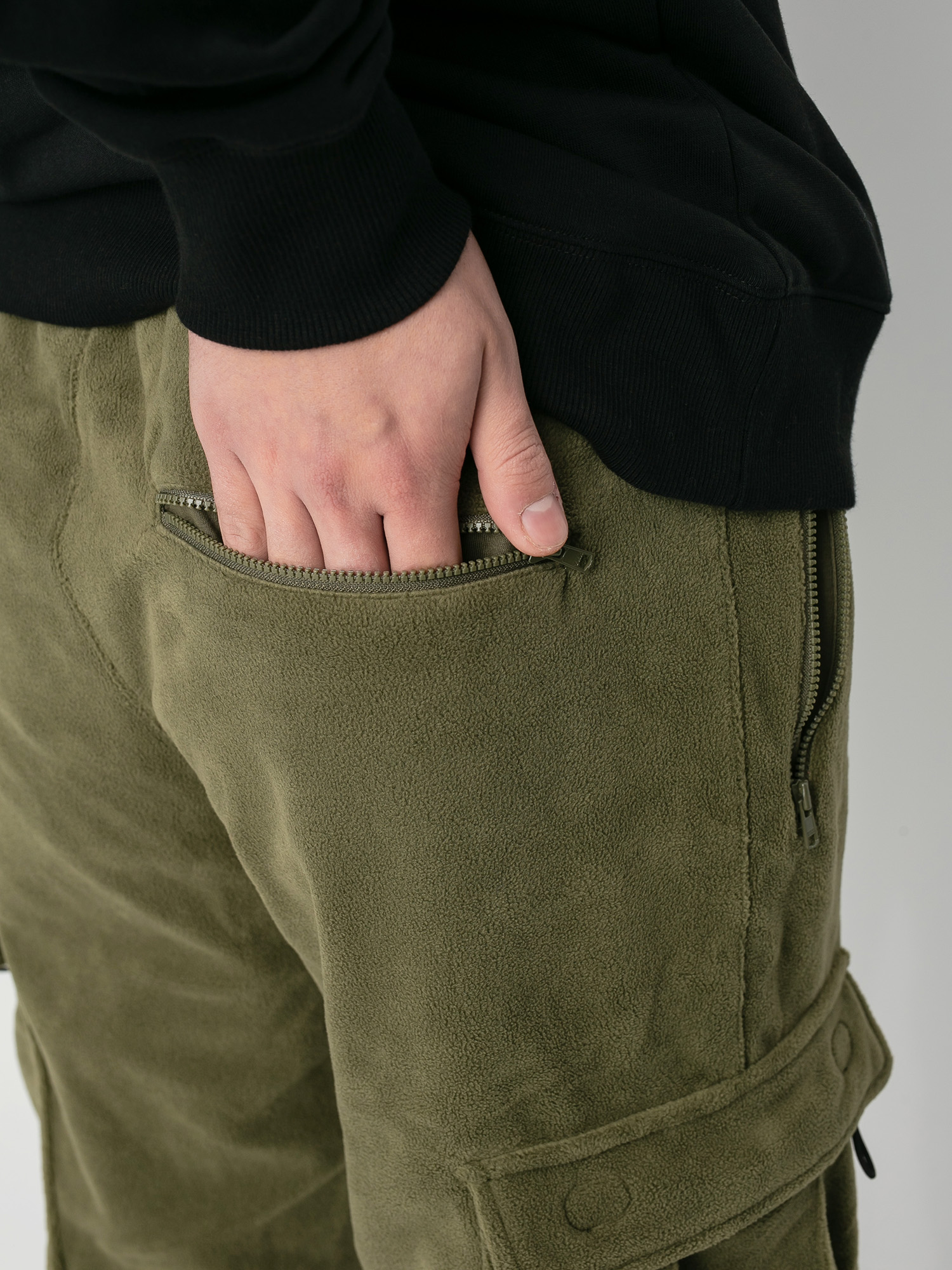 Spodnie Nike SB Novelty Cargo (medium olive/electro orange/black)