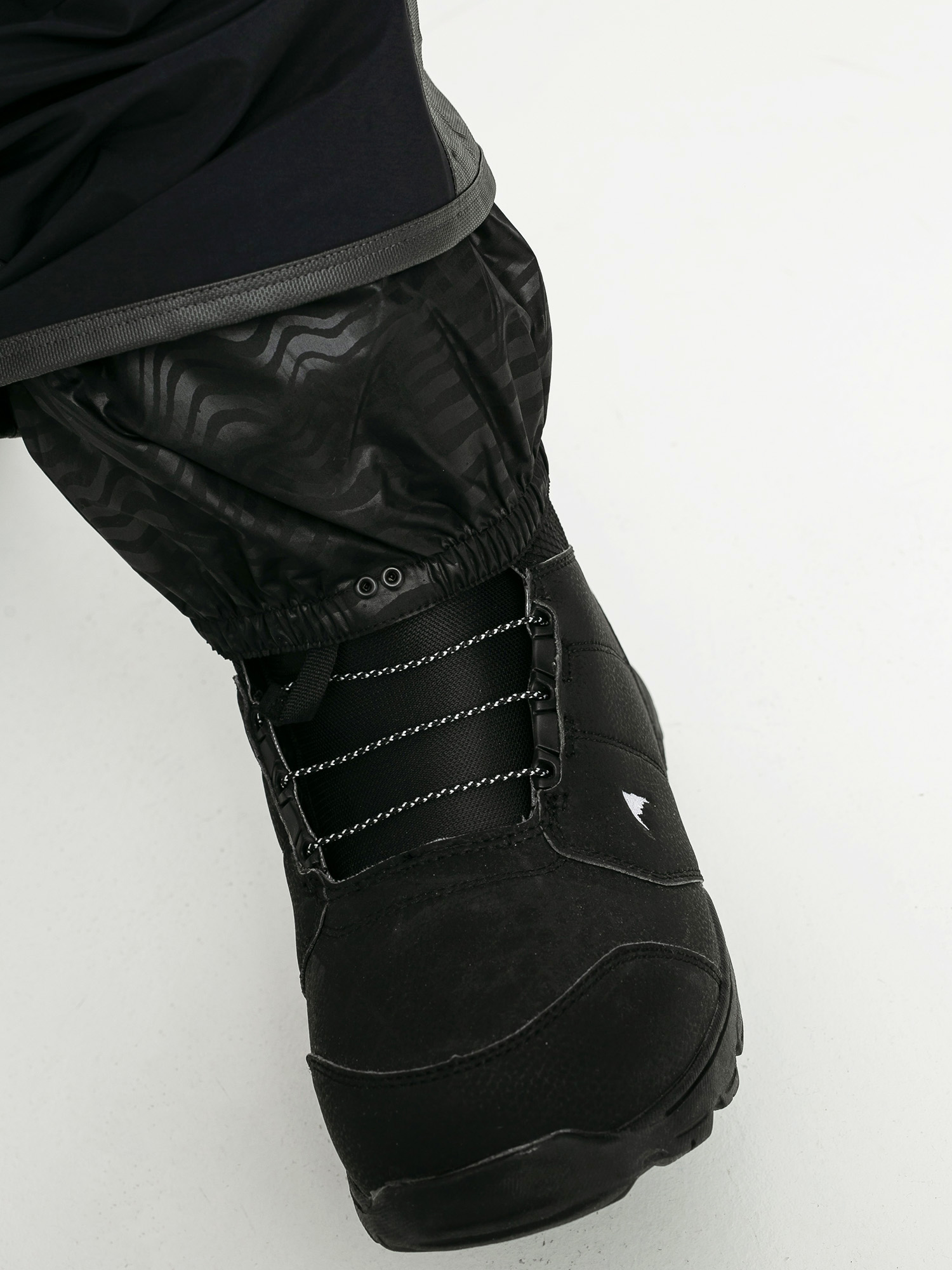Męskie Spodnie snowboardowe Volcom 3L Gore Tex Bib Overall (black)