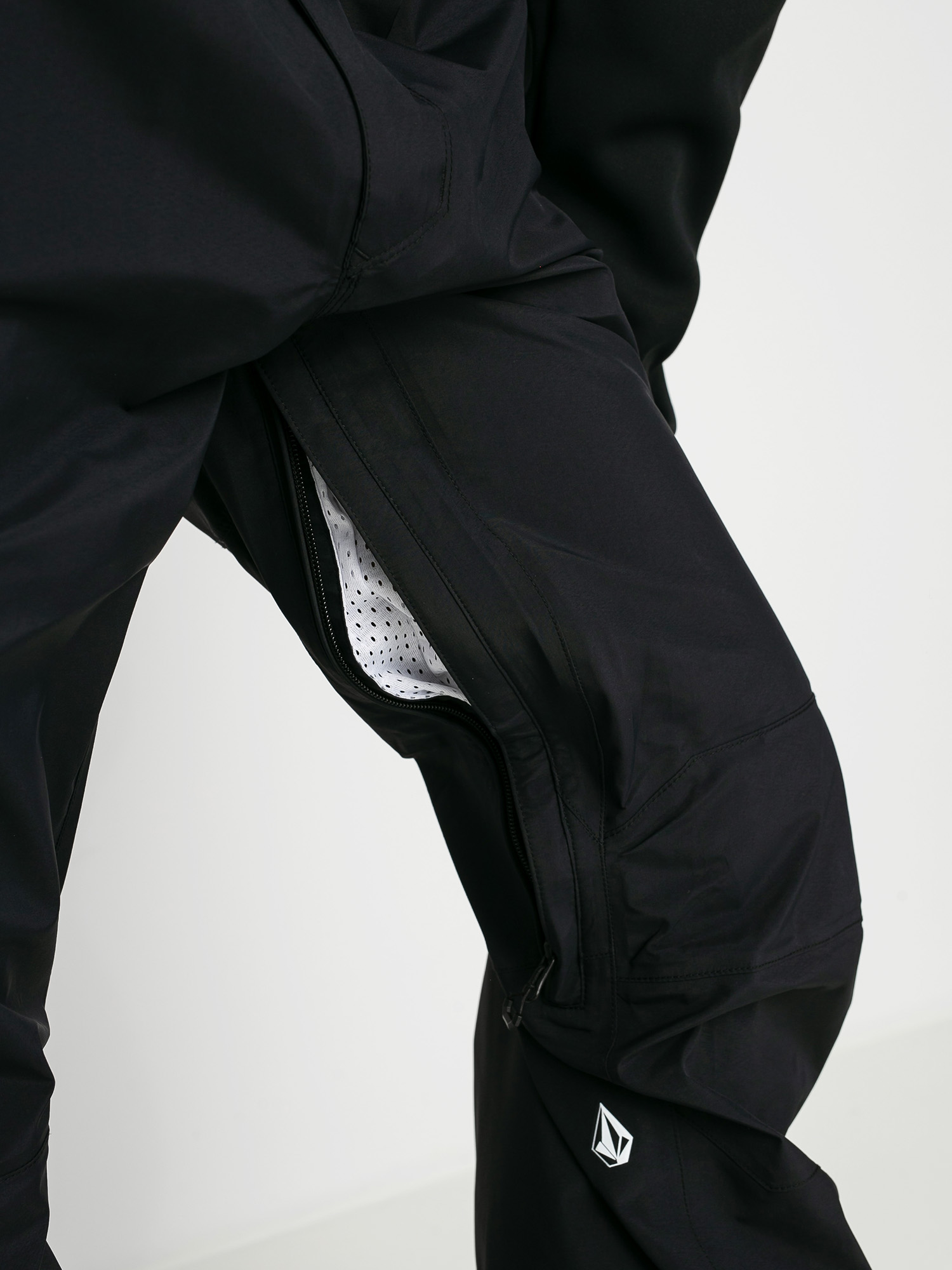 Męskie Spodnie snowboardowe Volcom 3L Gore Tex Bib Overall (black)