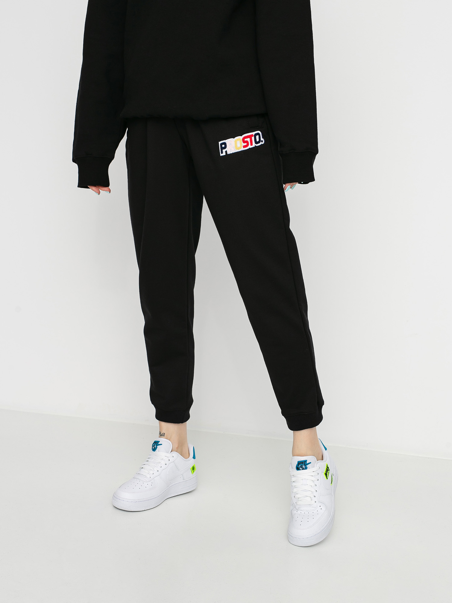 Spodnie Prosto Colorie Wmn (black)
