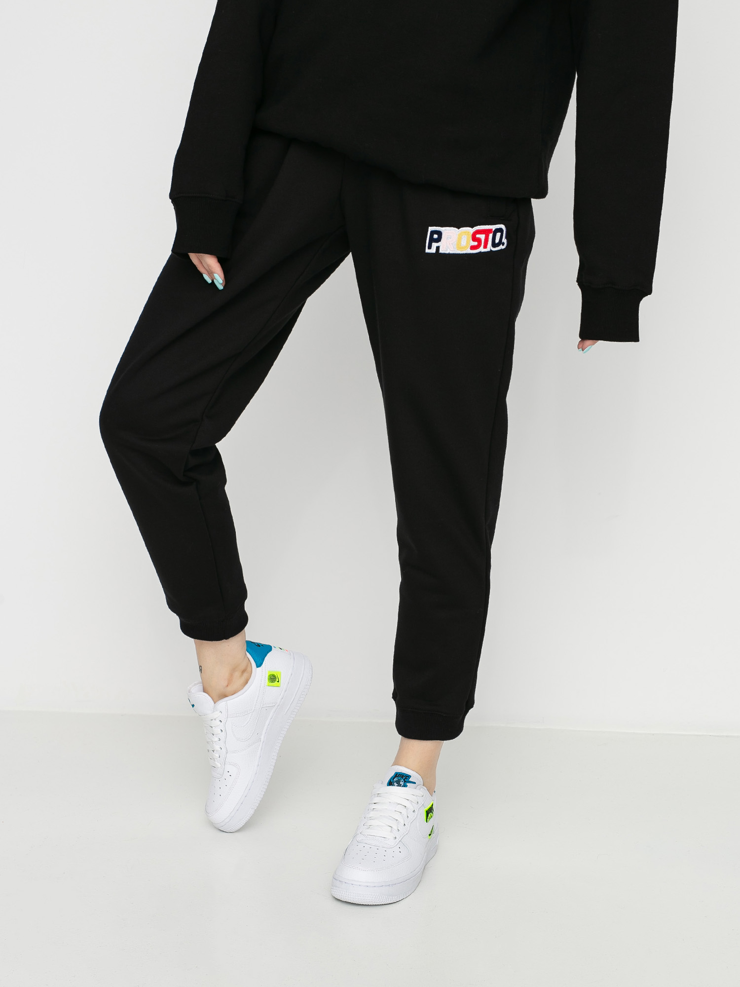 Spodnie Prosto Colorie Wmn (black)