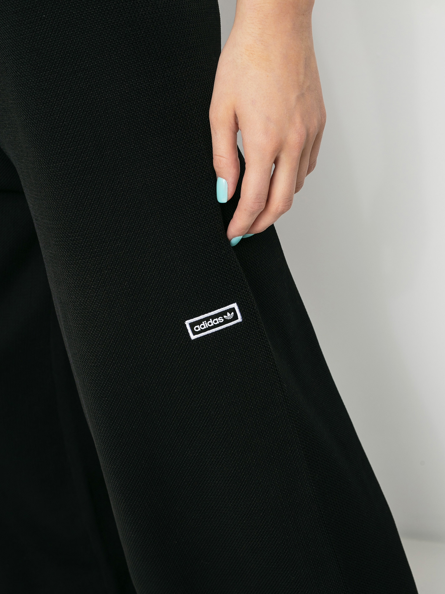 Spodnie adidas Originals Trackpant Wmn (black)