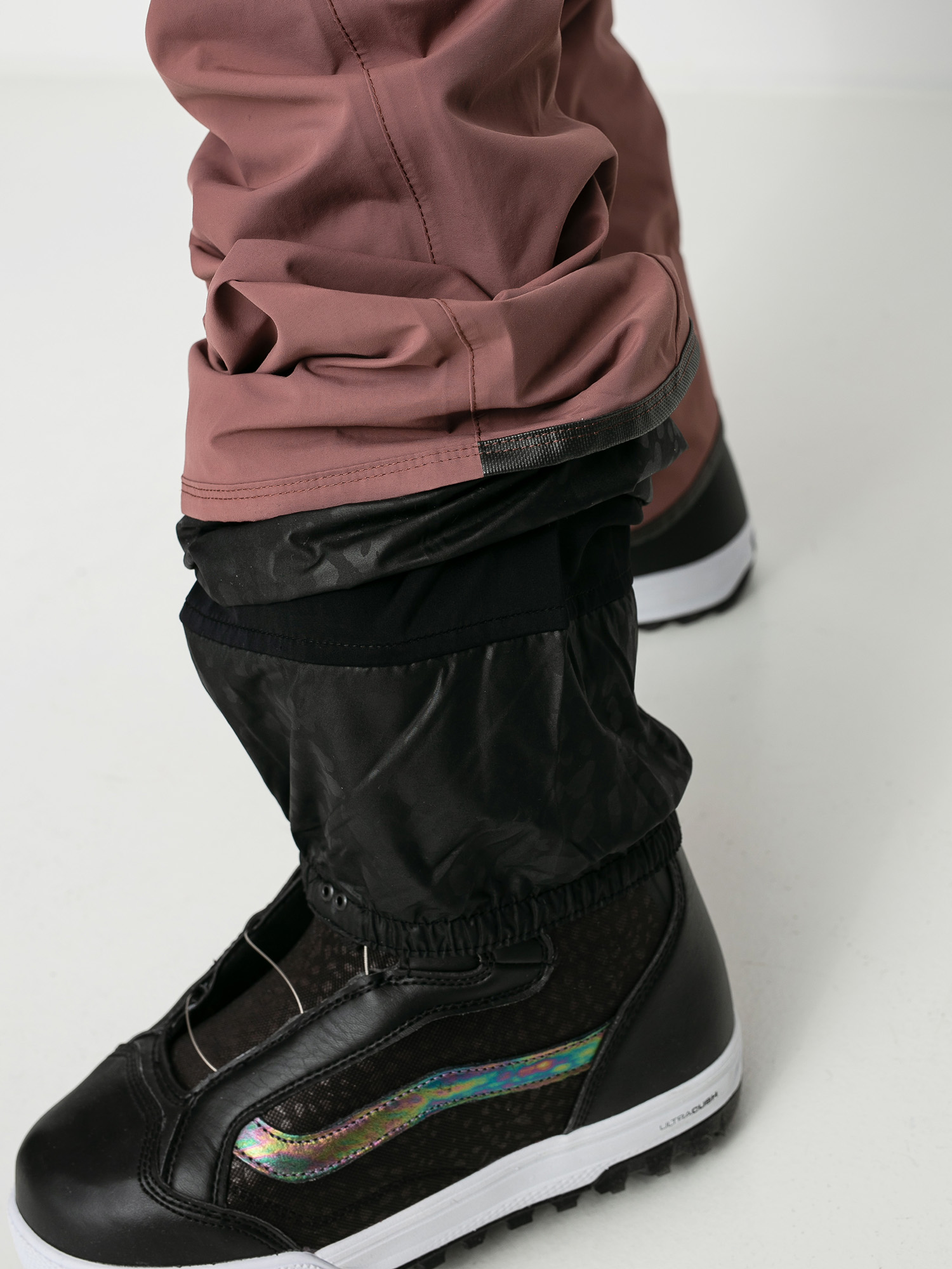 Damskie Spodnie snowboardowe Volcom Knox Ins Gore Tex (rose wood)