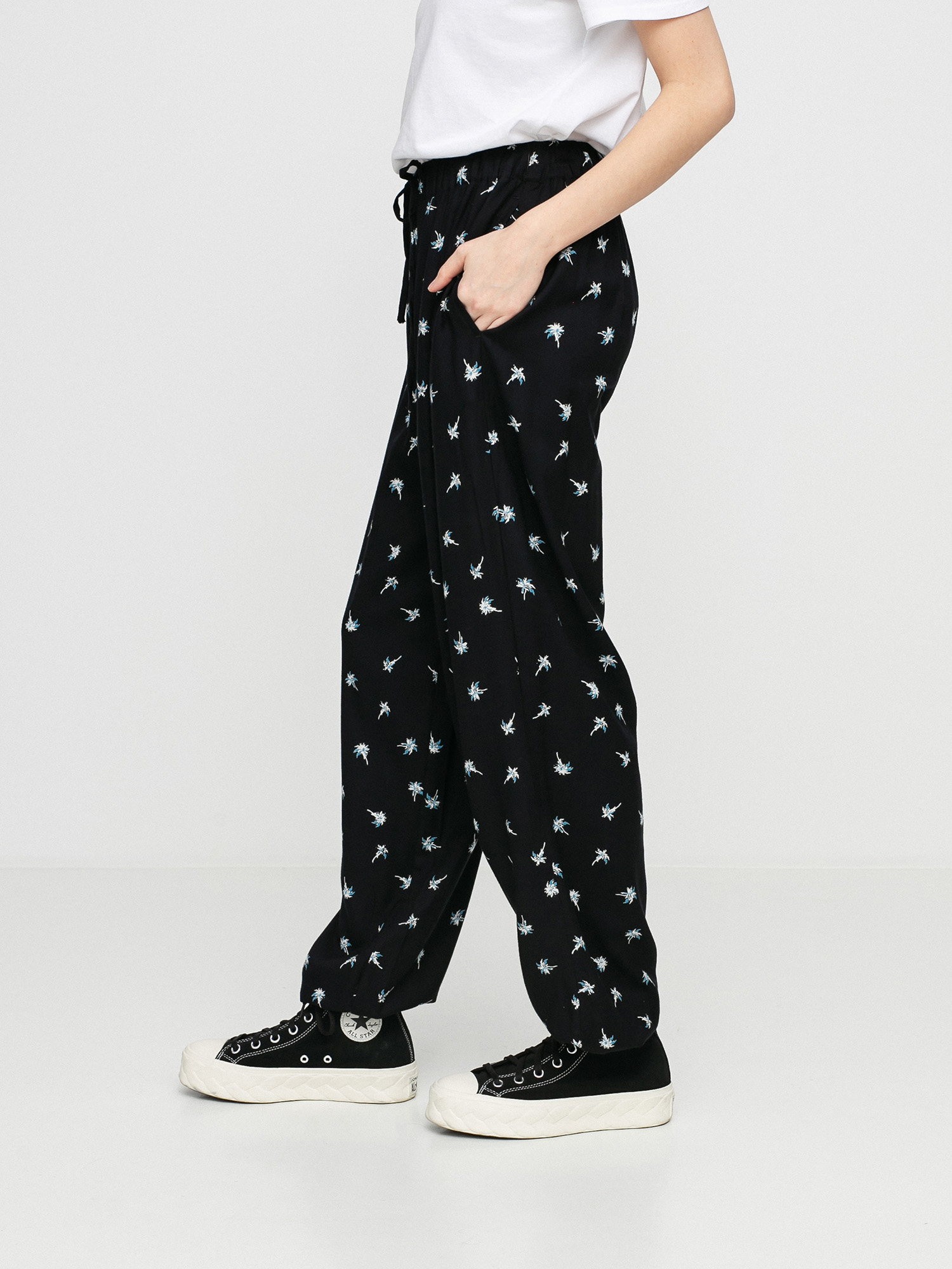 Spodnie Volcom Coco Jogger Wmn (black combo)