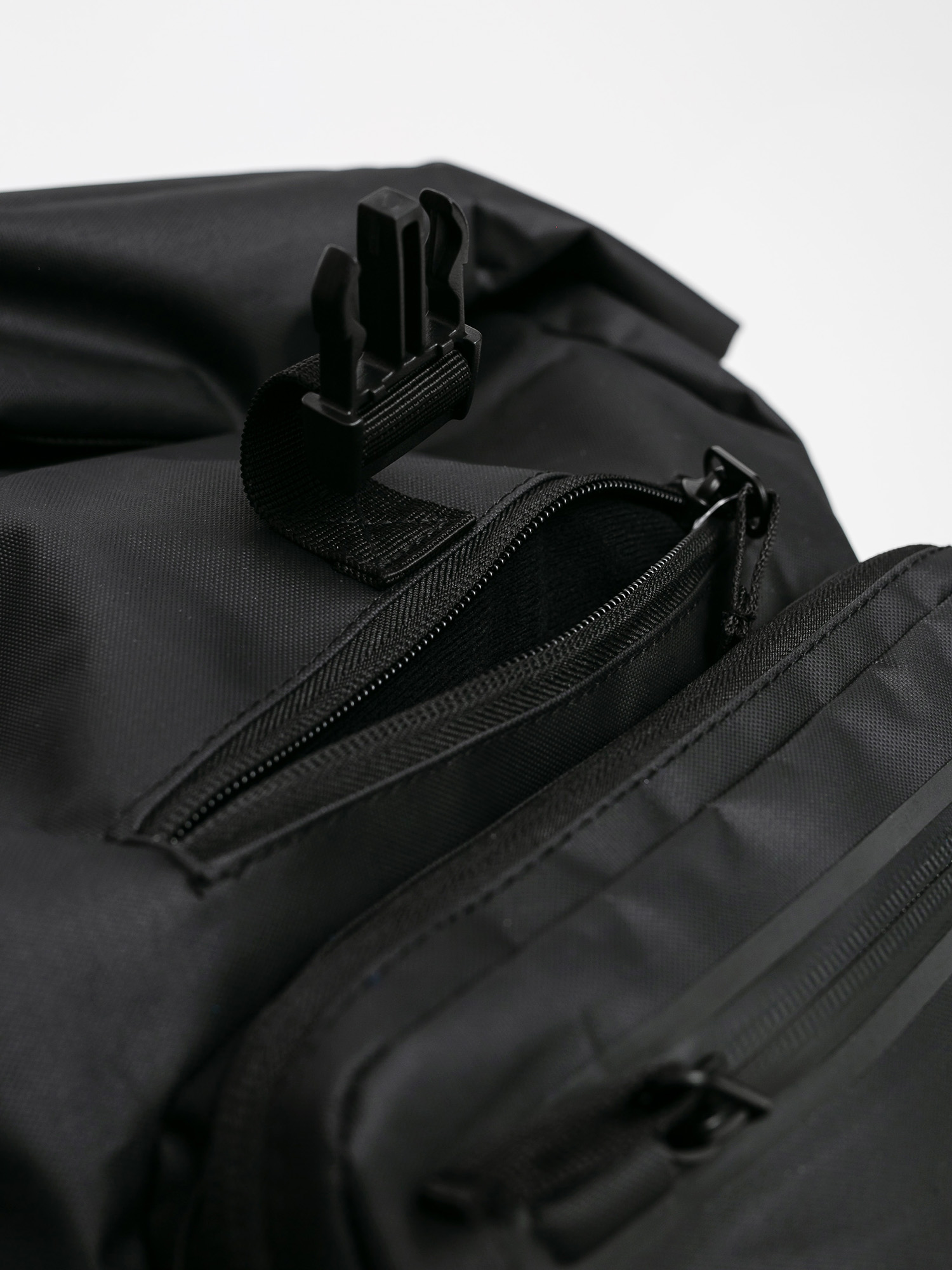 Plecak RVCA Zak N Cam Bag II (black )