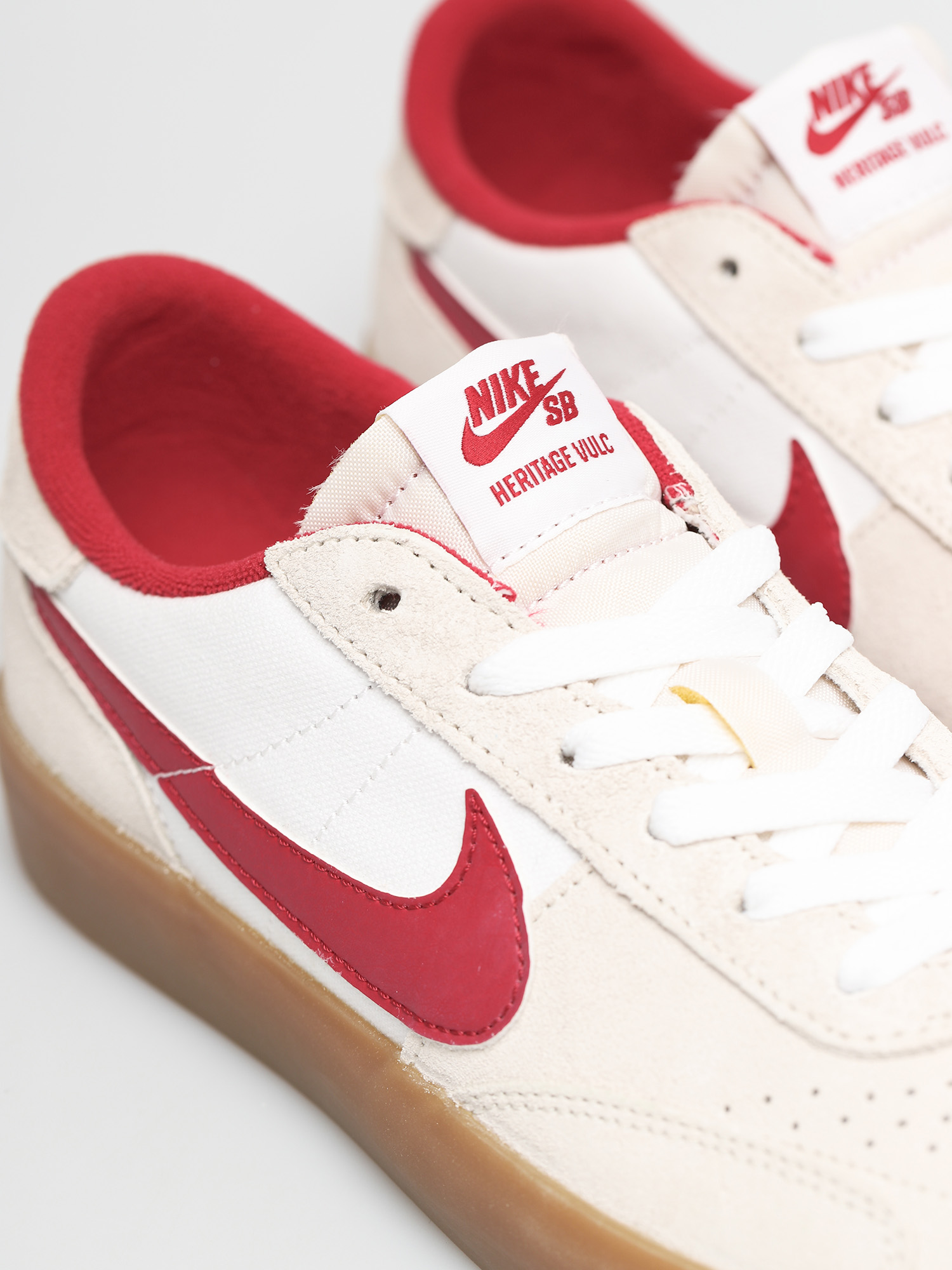 Buty Nike SB Heritage Vulc (summit white/cardinal red white)
