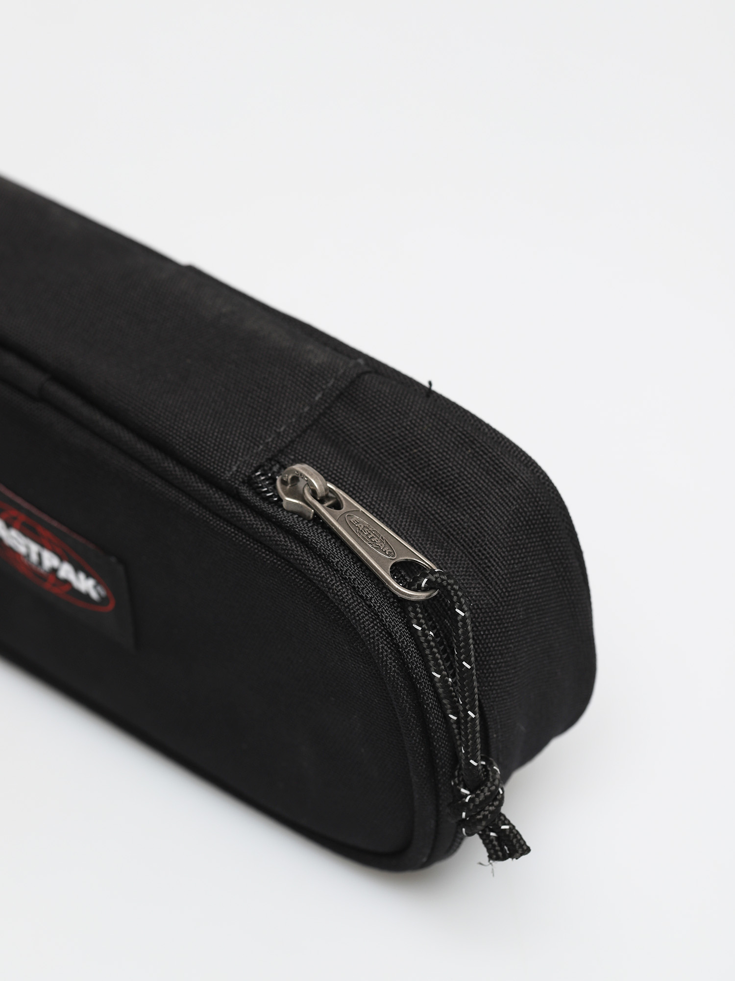Piórnik Eastpak Oval Single (black)