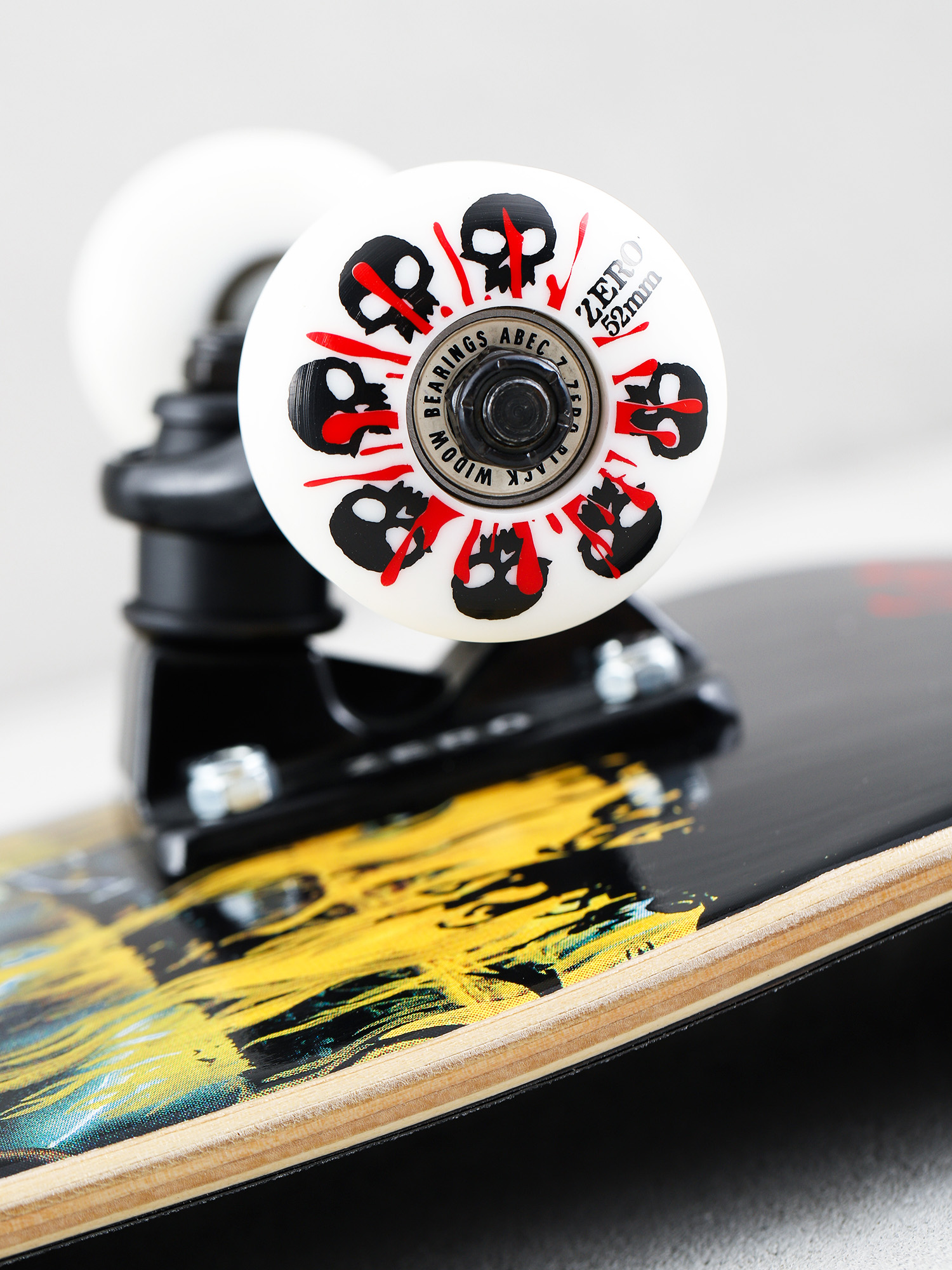 Deskorolka Zero Number Of The Beast (black/multi)