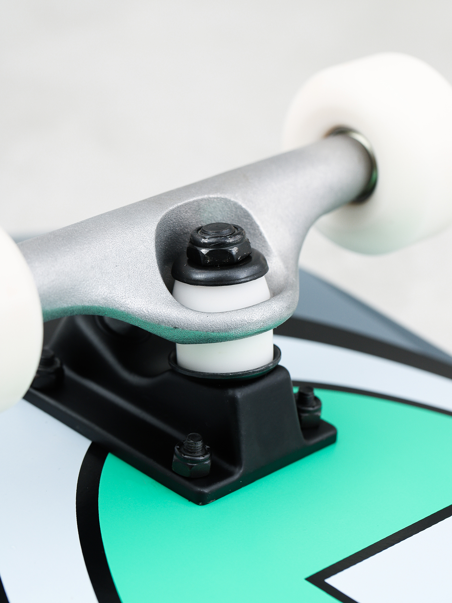 Deskorolka Real Oval Camo (green)