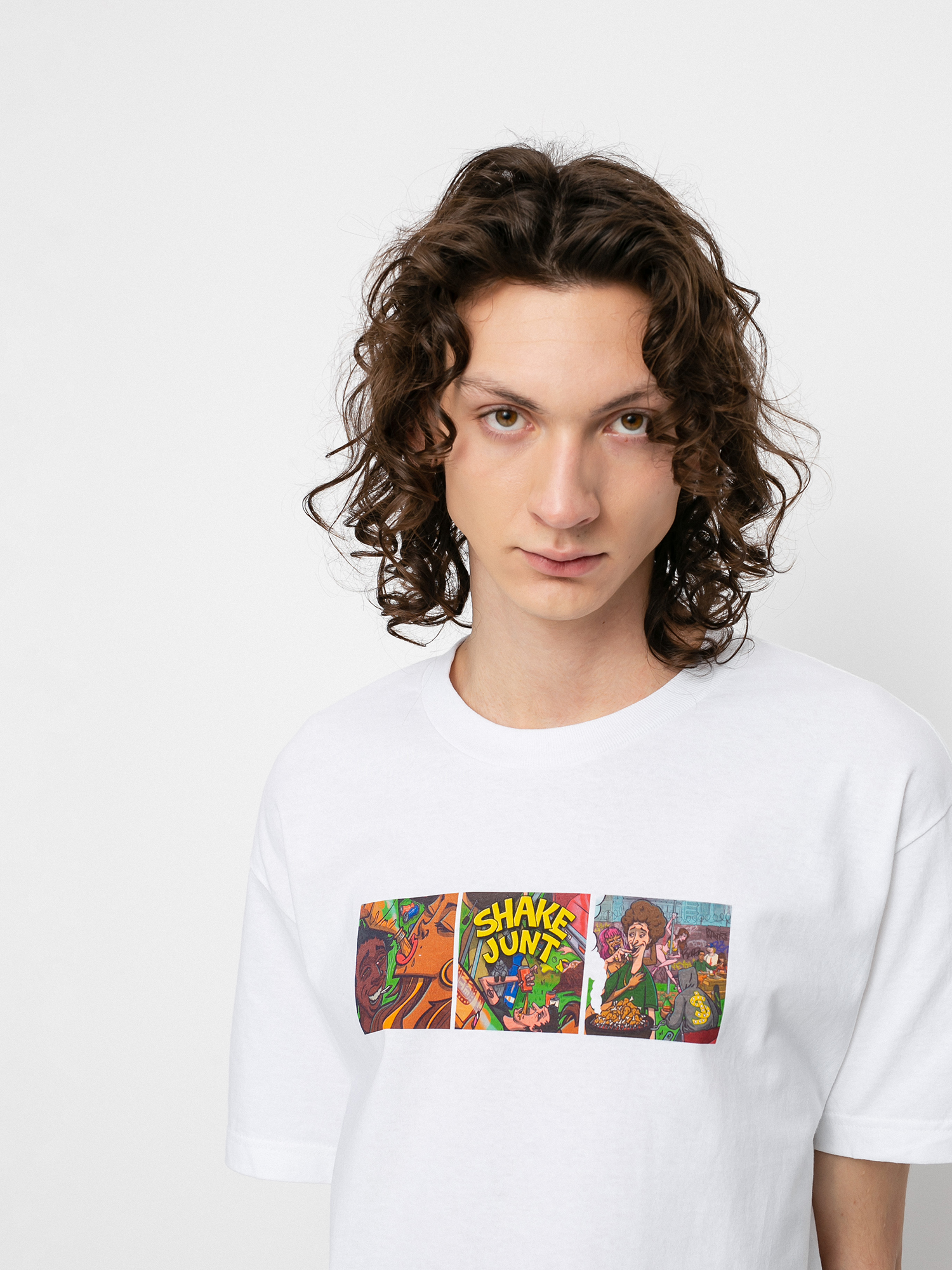 T-shirt Shake Junt Backyard (white)