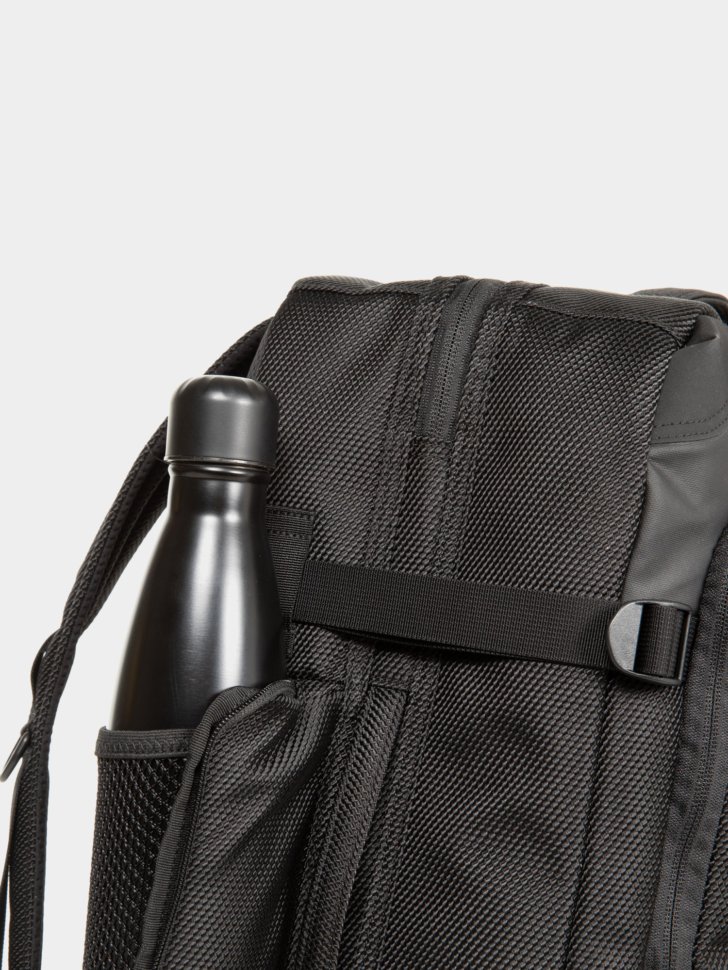 Walizka Eastpak Tranzpack Cnnct (coat)