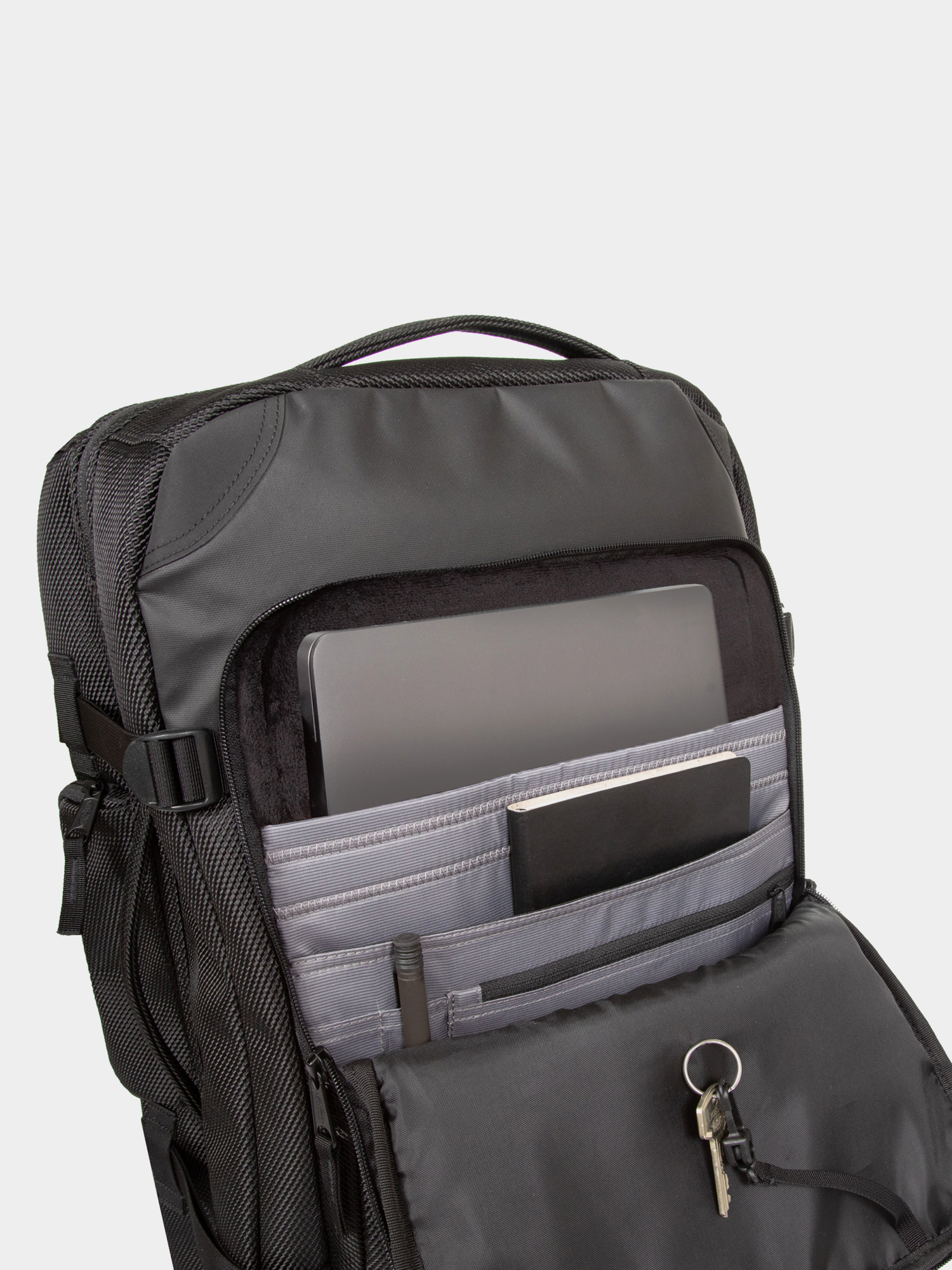 Walizka Eastpak Tranzpack Cnnct (coat)