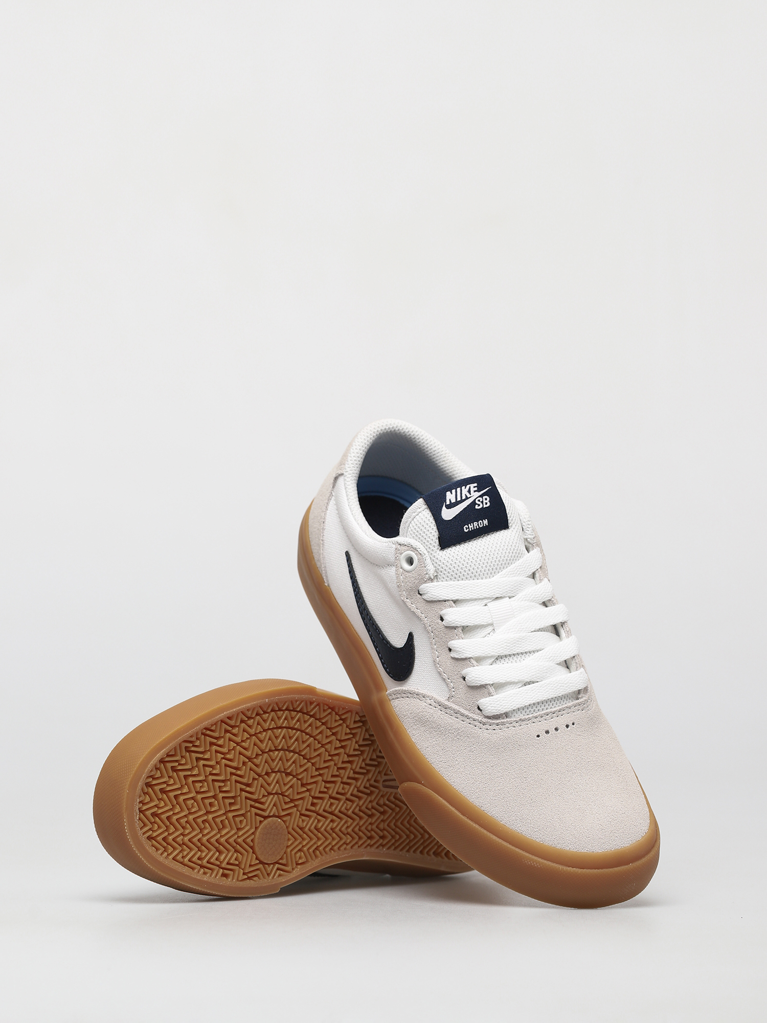 Buty Nike SB Chron Solarsoft (white/obsidian white white)