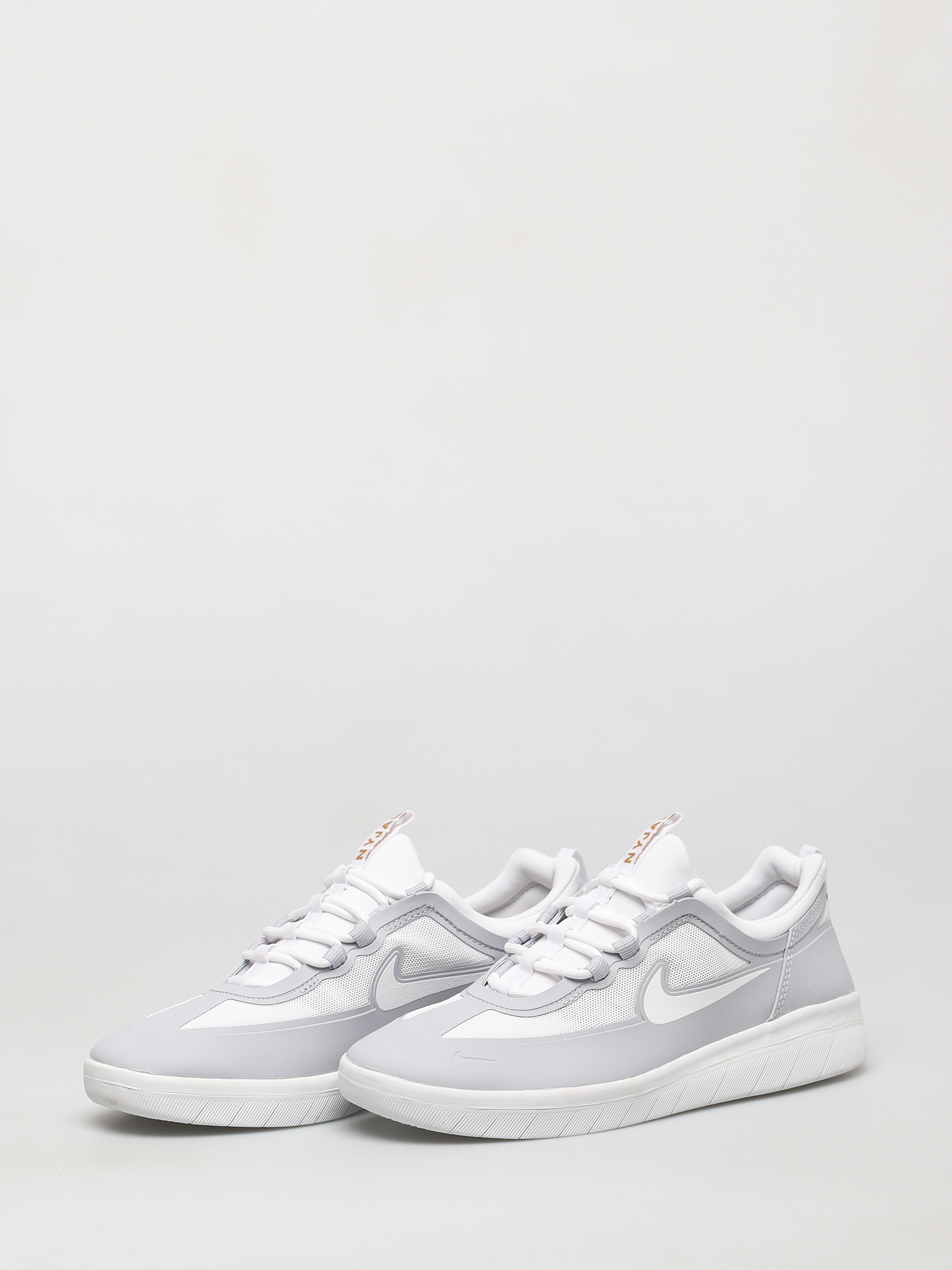 Buty Nike SB Nyjah Free 2 (sky grey/white sky grey metallic gold)
