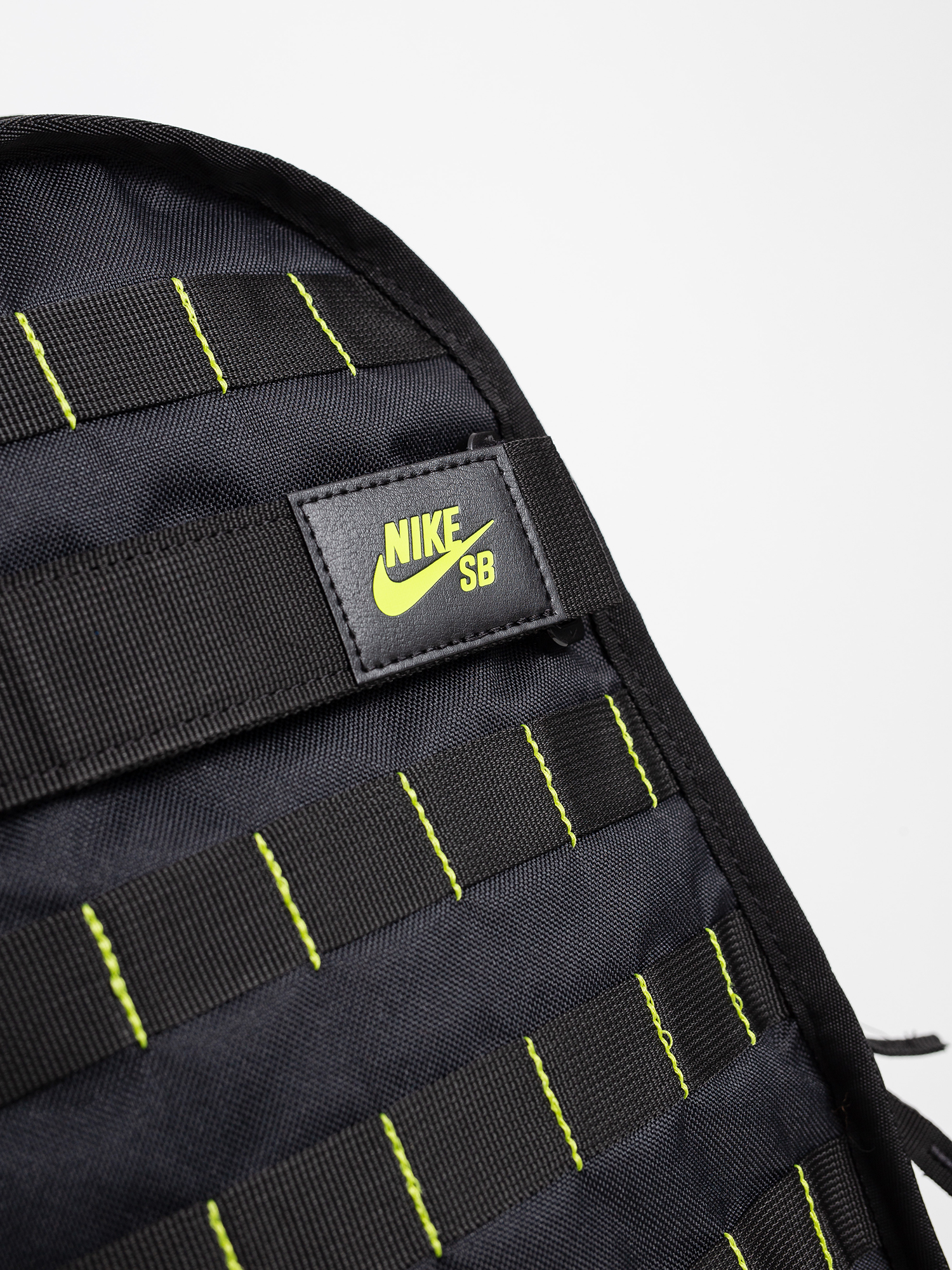 Plecak Nike SB Rpm (black/black/cyber)