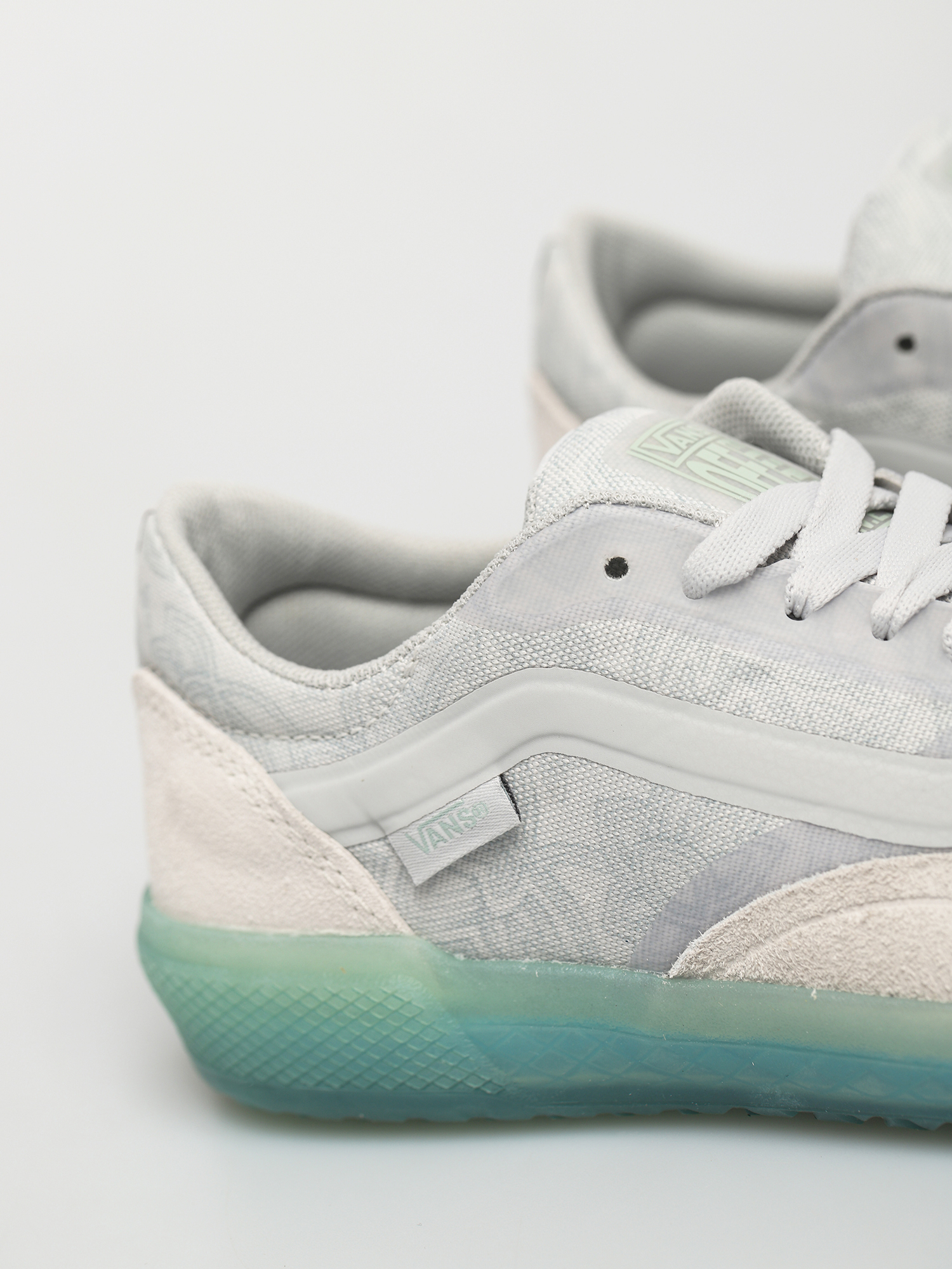 Buty Vans Ave Pro (beatrice domond bone/jade)