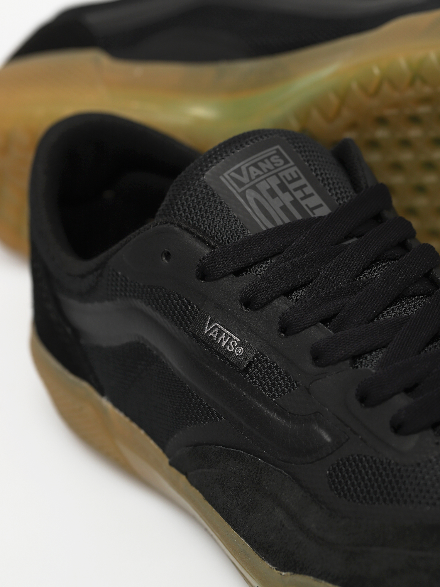 Buty Vans Ave Pro (black/gum)