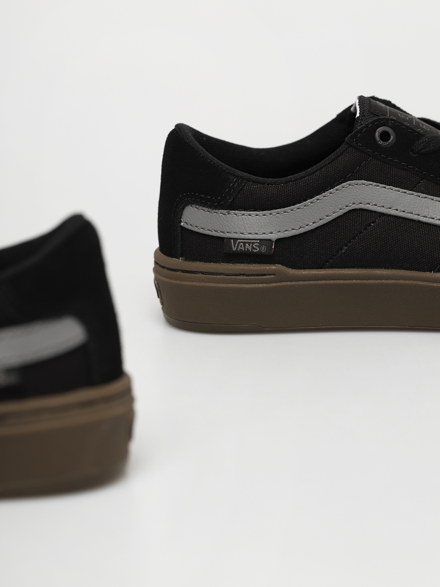 Buty Vans Berle Pro (black/dark gum)