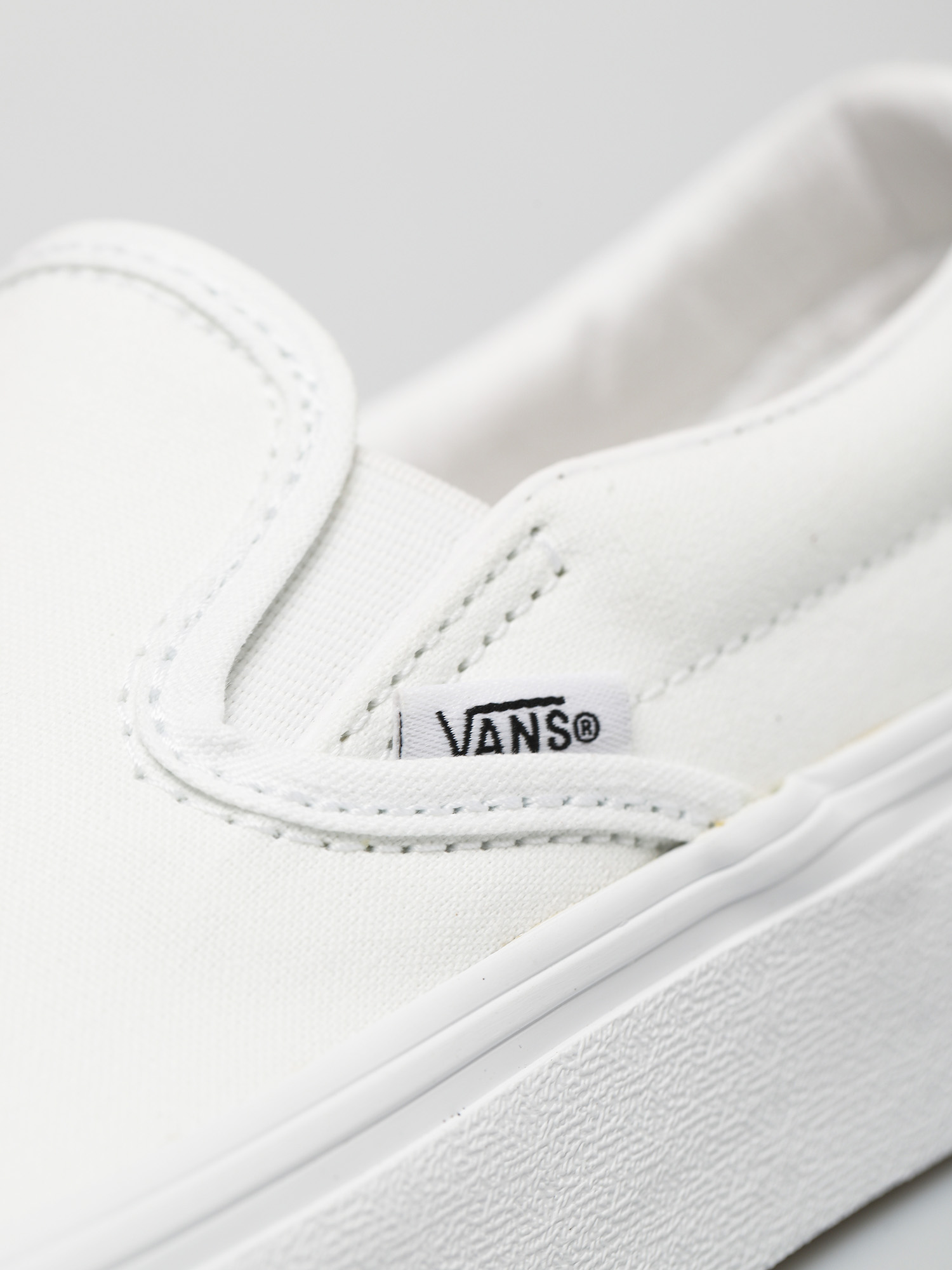 Buty Vans Classic Slip On Platform (true white)