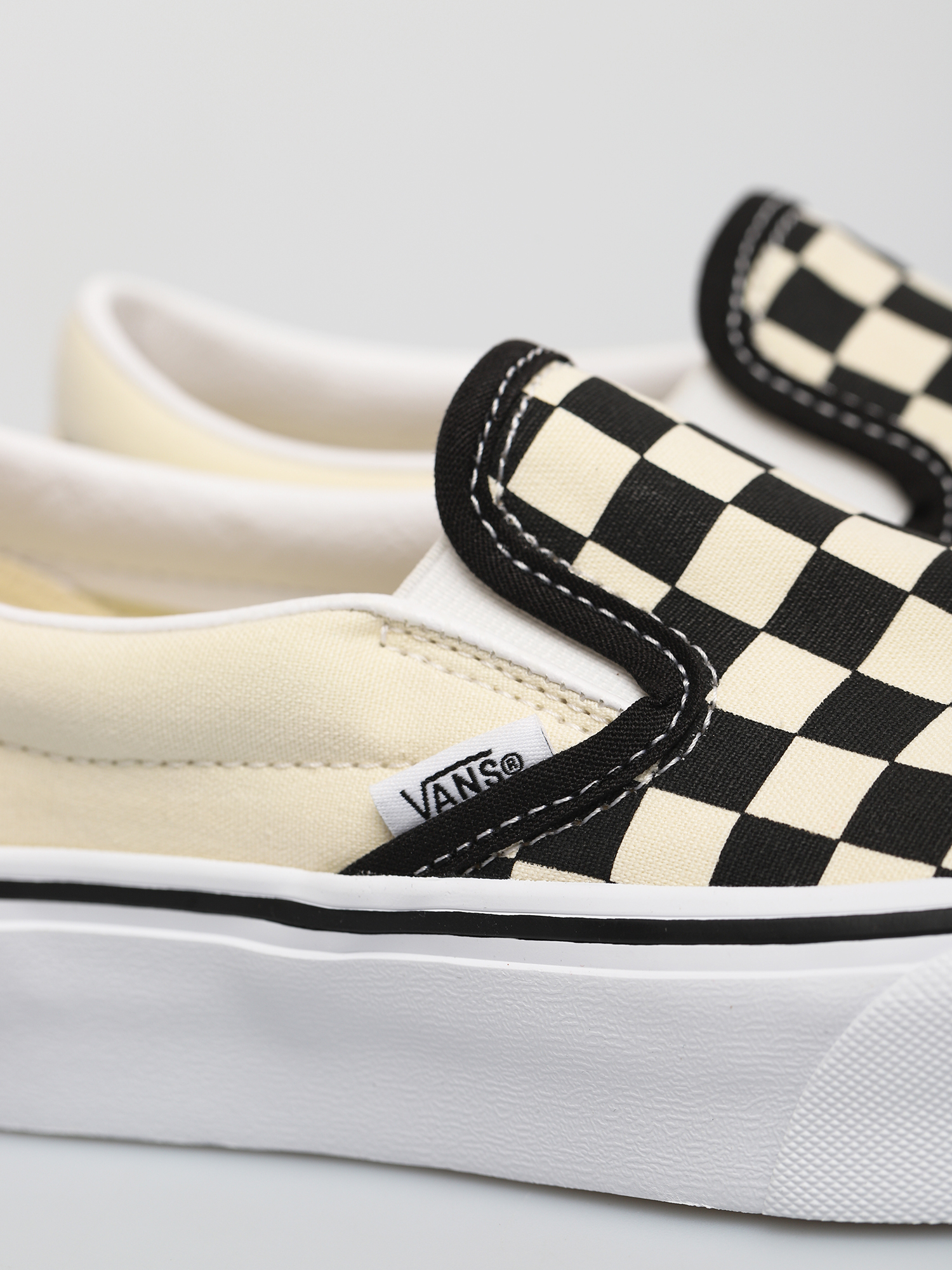 Buty Vans Classic Slip On Platform (blk whtchckerboard/wht)