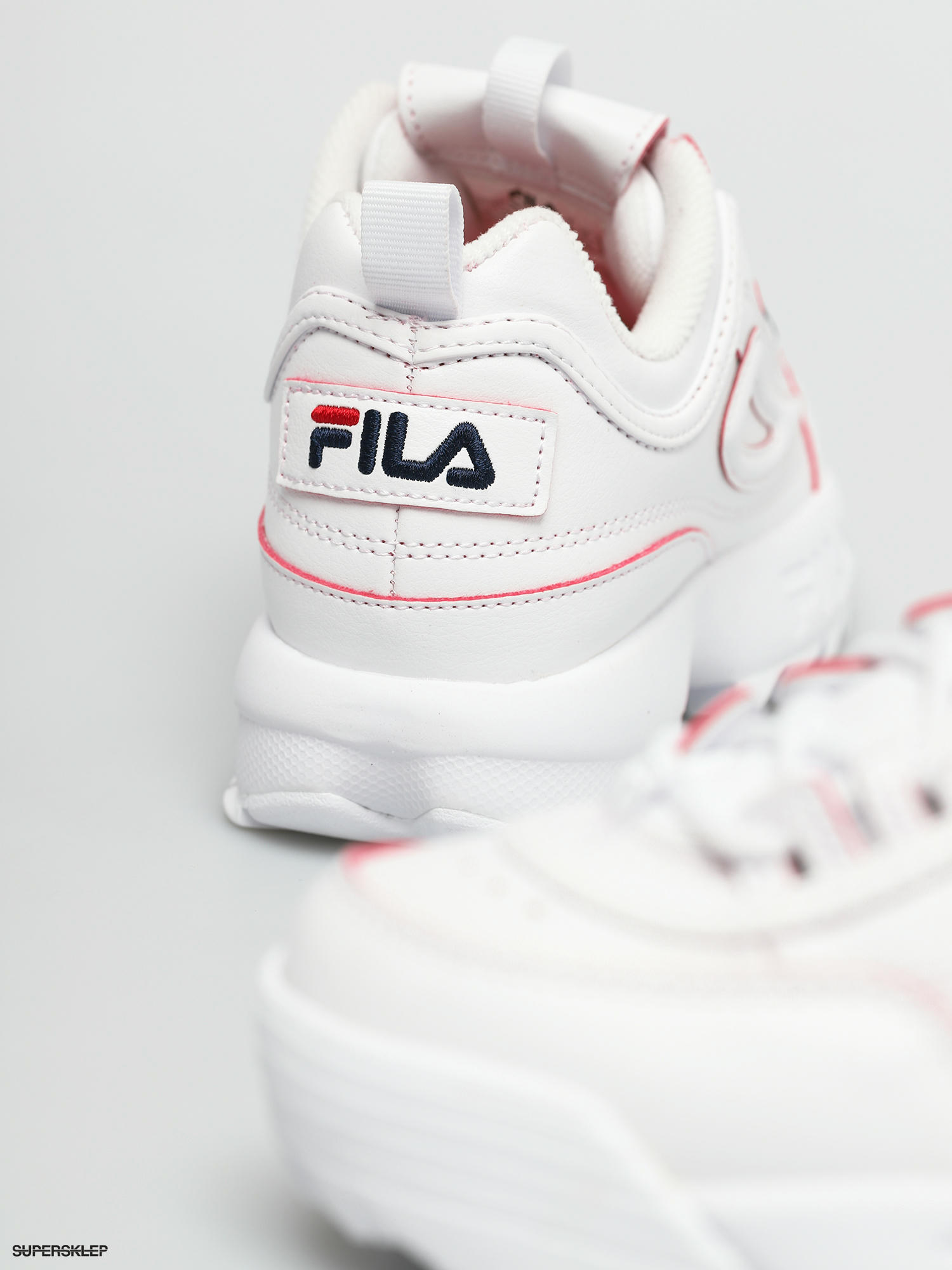 fila disruptor red white