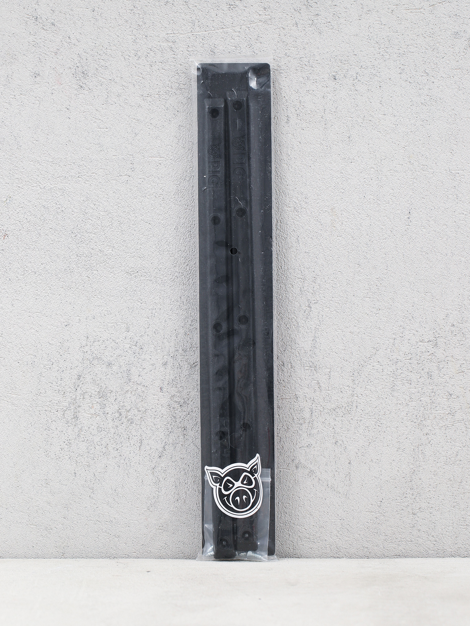 Railsy Pig Pig Rails (black)