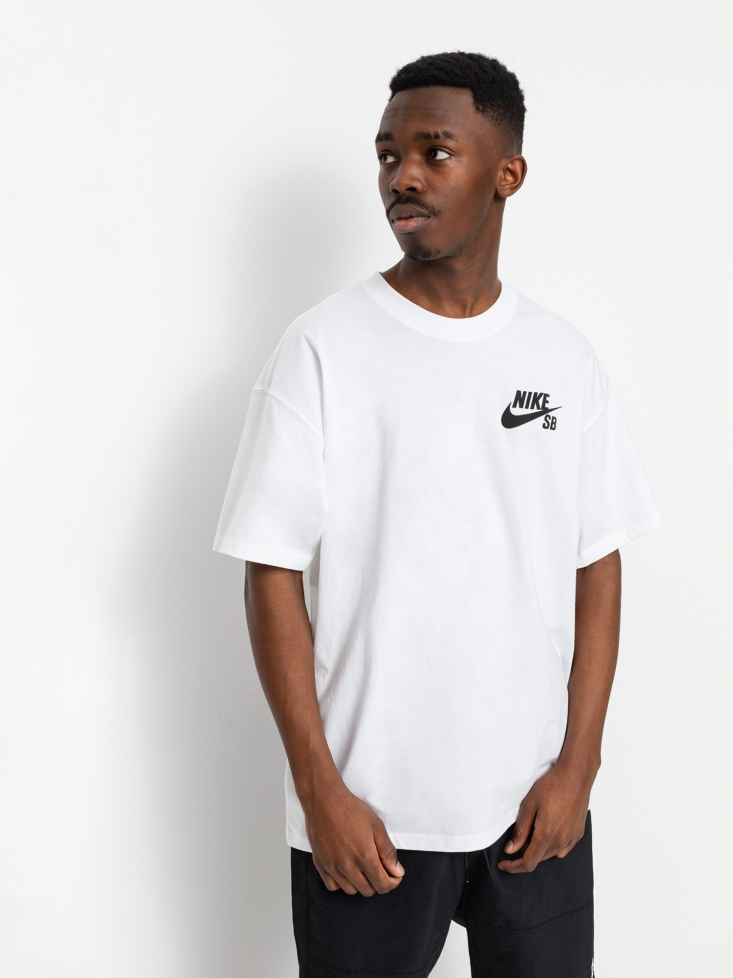 T-shirt Nike SB Logo (white/black)